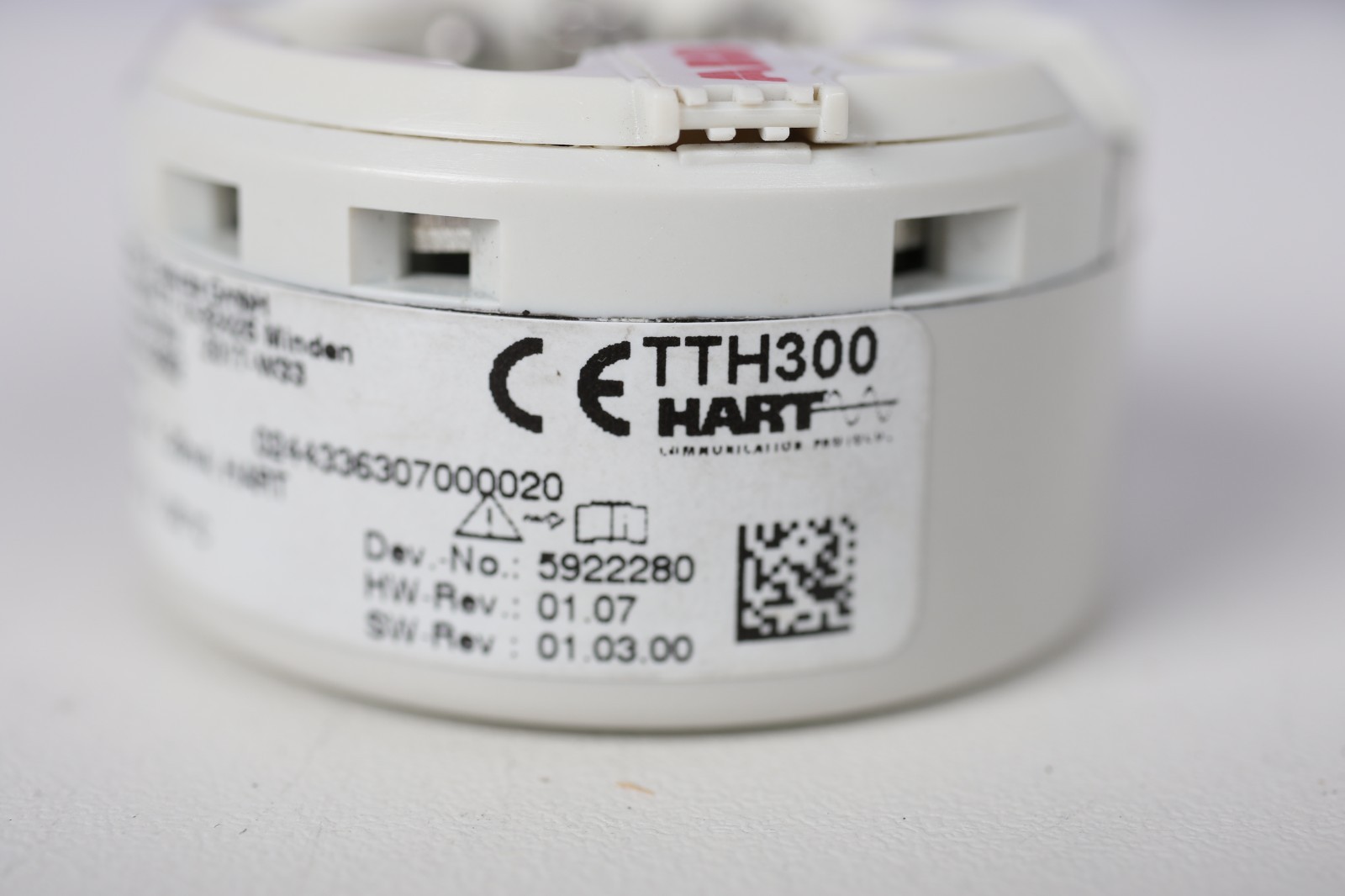 ABB TTH300-Y0 (HEAD-MOUNTED TEMPERATURE TRANSMITTER) – 6 months warranty