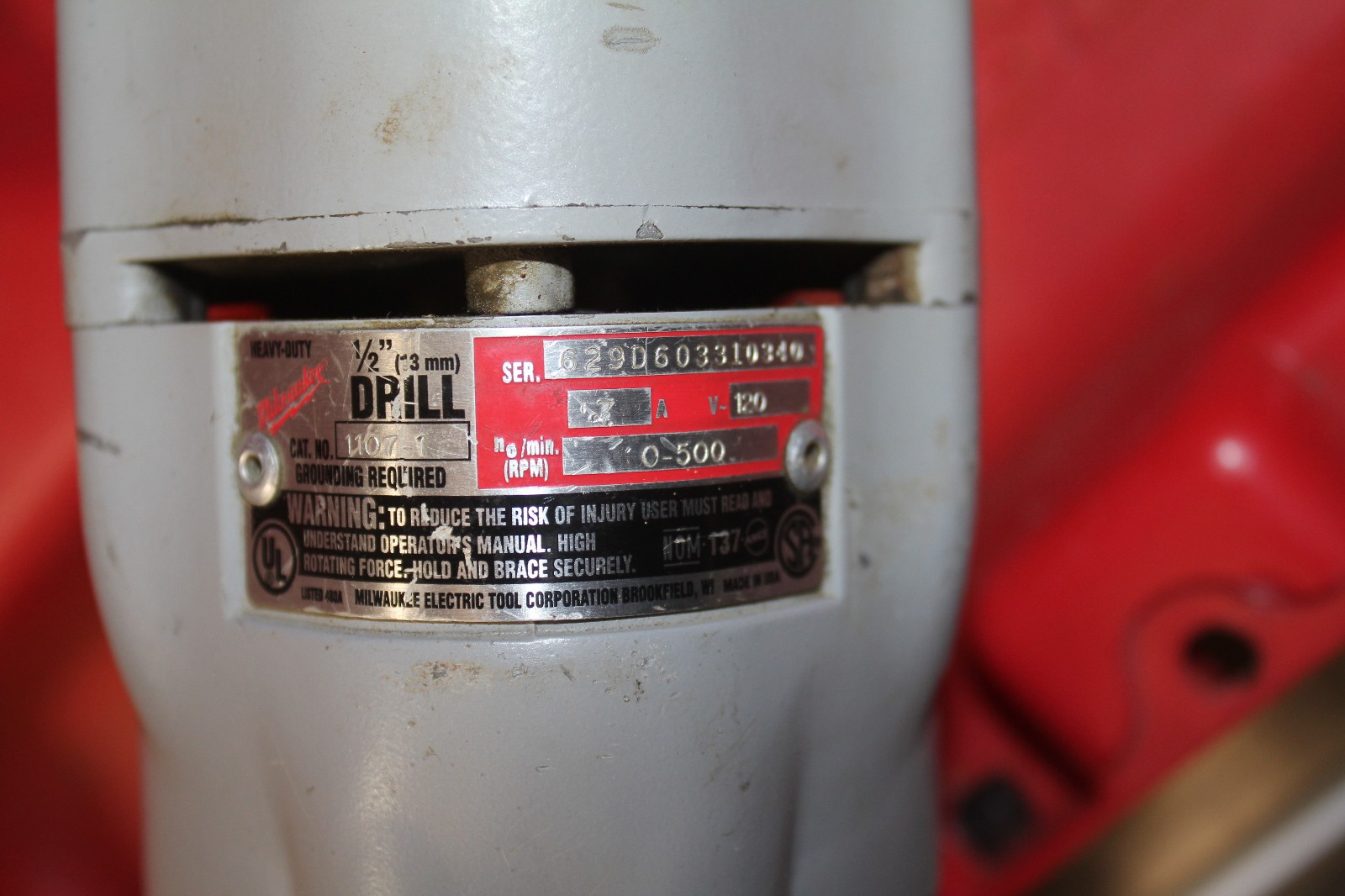 Milwaukee 1/2 Right Angle Drill 1107-1 with Extra Bits