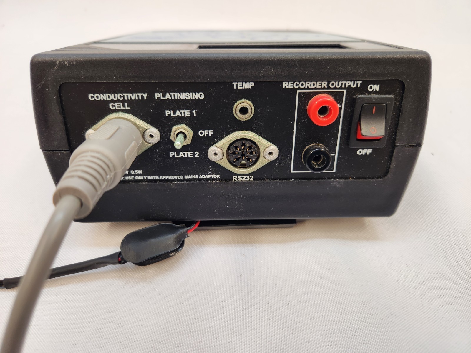 VWR 61161-362 Multi-function Meter, RS232 output, with AC adapter