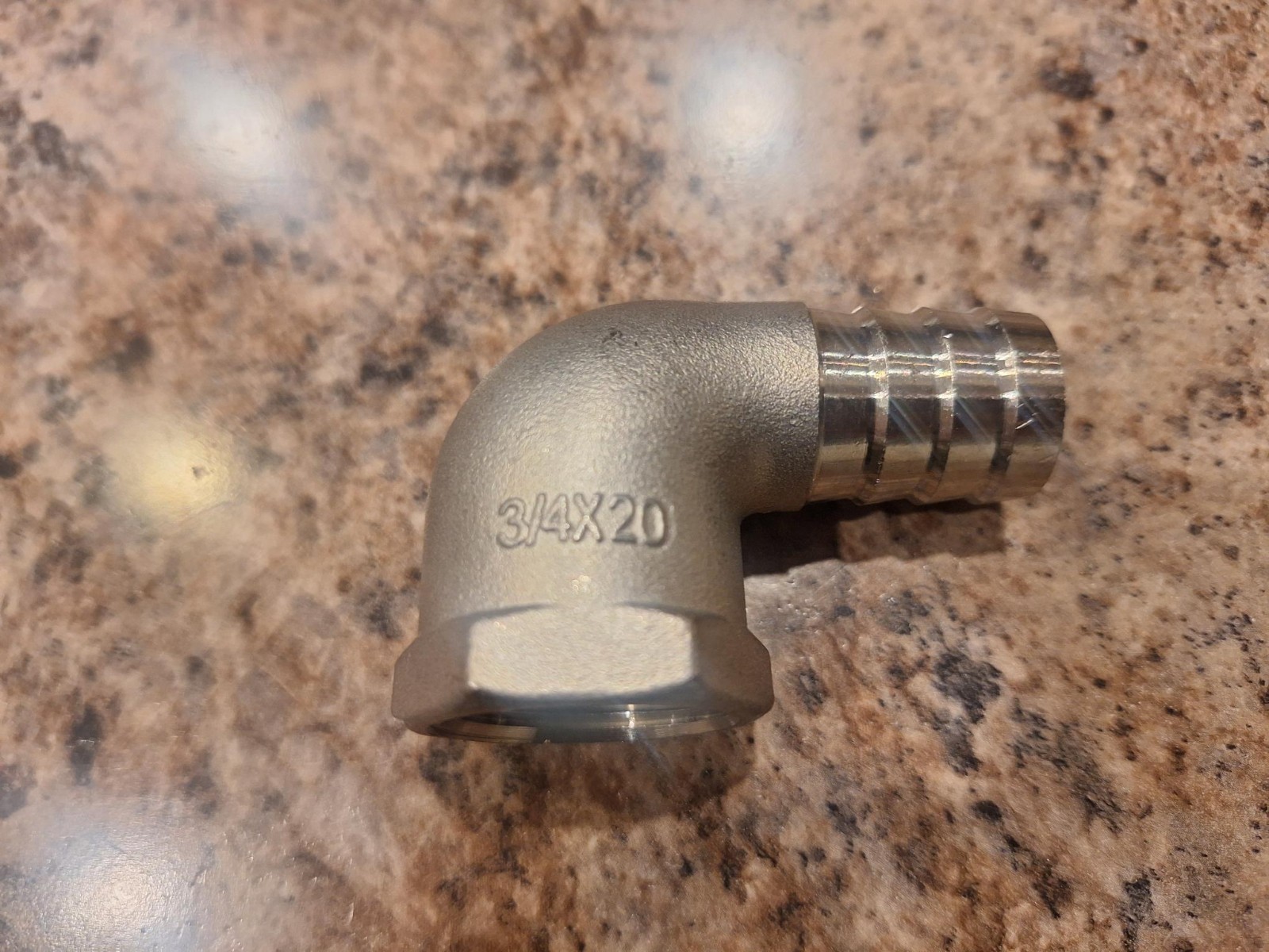 304 Stainless Steel Hose Barb Fitting Elbow 3/4″Hose x 3/4 NPT Female Pipe