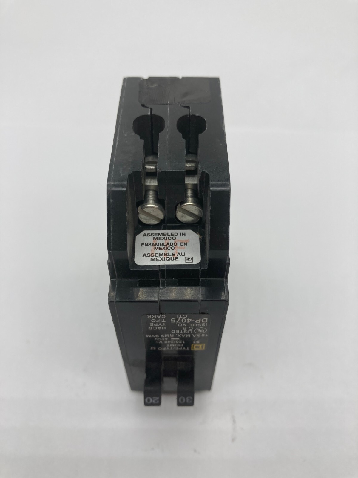 HOMT3020 Homeline Two 1 Pole 30/20 Amp 120V AC Type HOMT Plug In Tandem Breaker