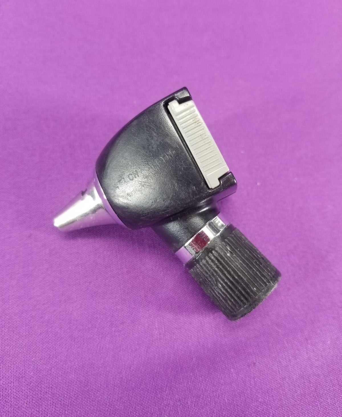 Welch Allyn 3.5 volt Otoscope Ophthalmoscope with Carrying Case