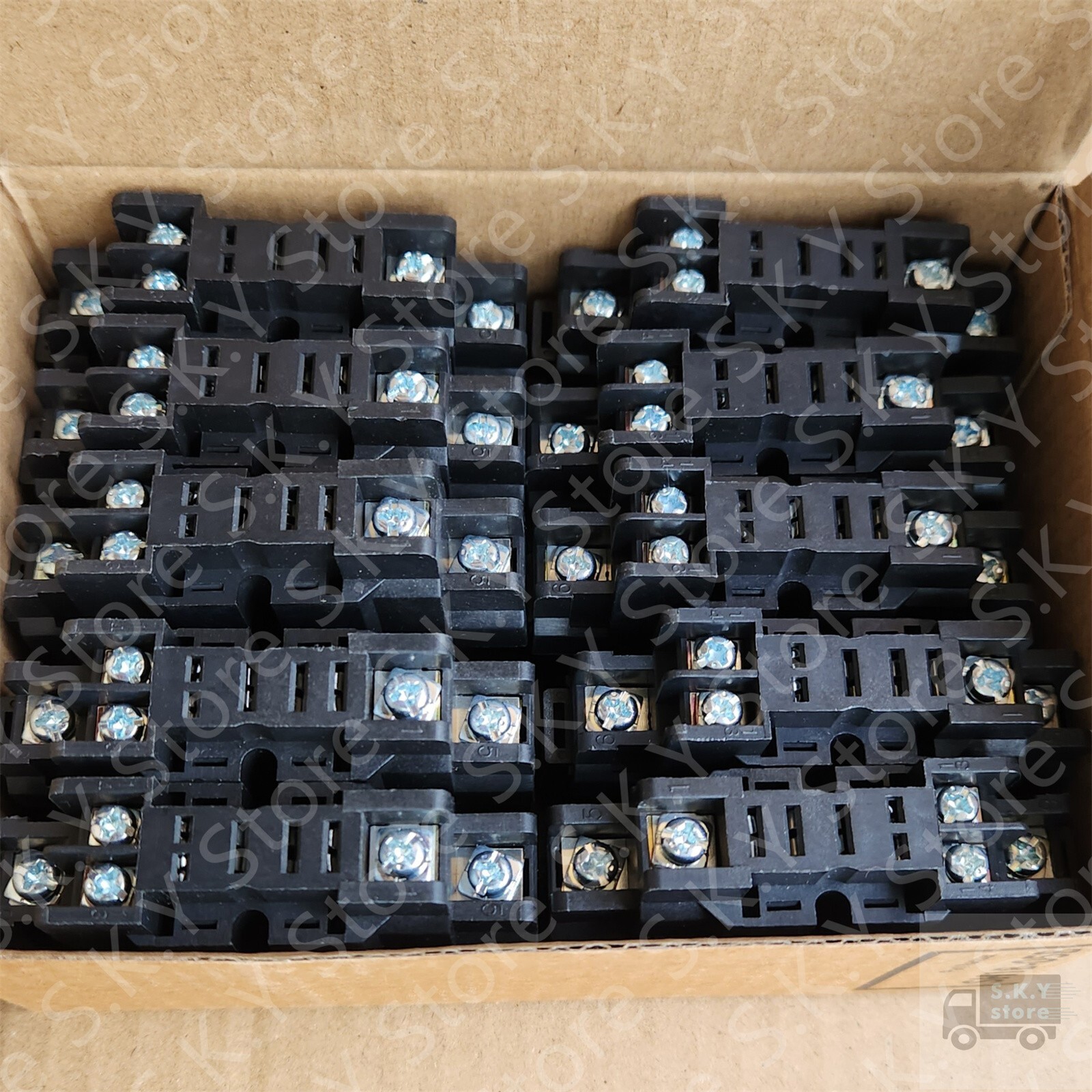 Lot of 10 NEW IDEC SH1B-05 A Socket Relay Base. 250V, 10A, Fast Free shipping
