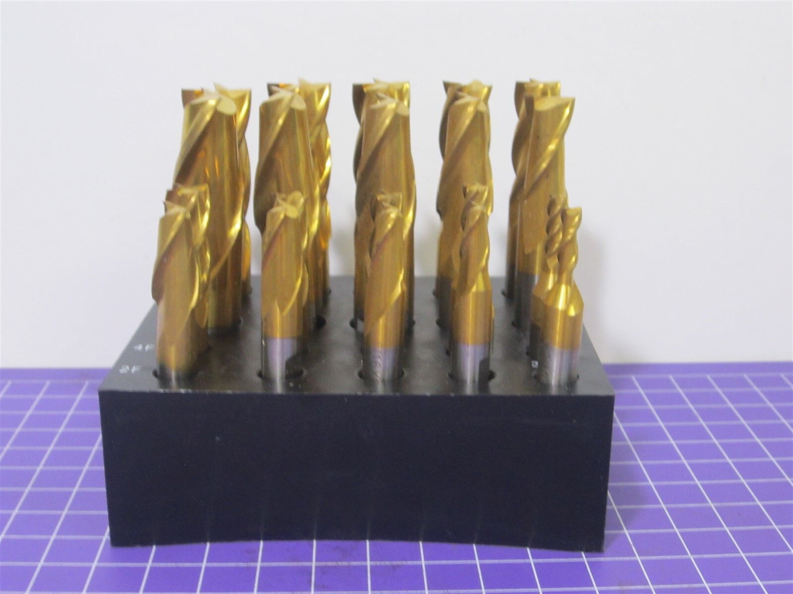 Value Collection 20 Piece HSS 3/16 to 3/4″ Square End Mill Set 2 & 4F TiN