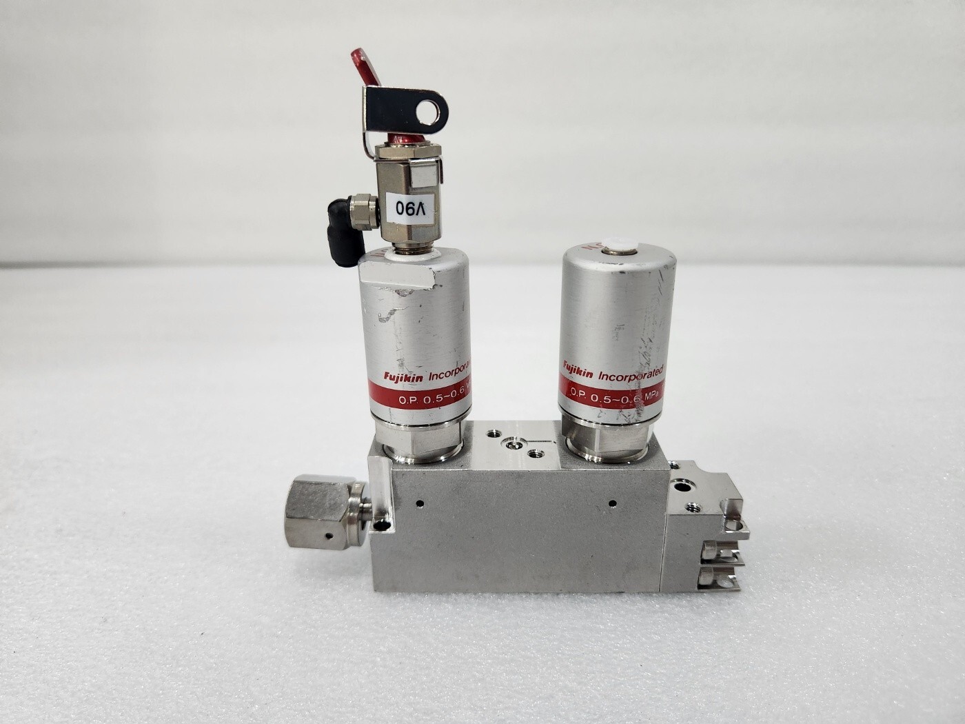 FUJIKIN VALVE C.NO.477945