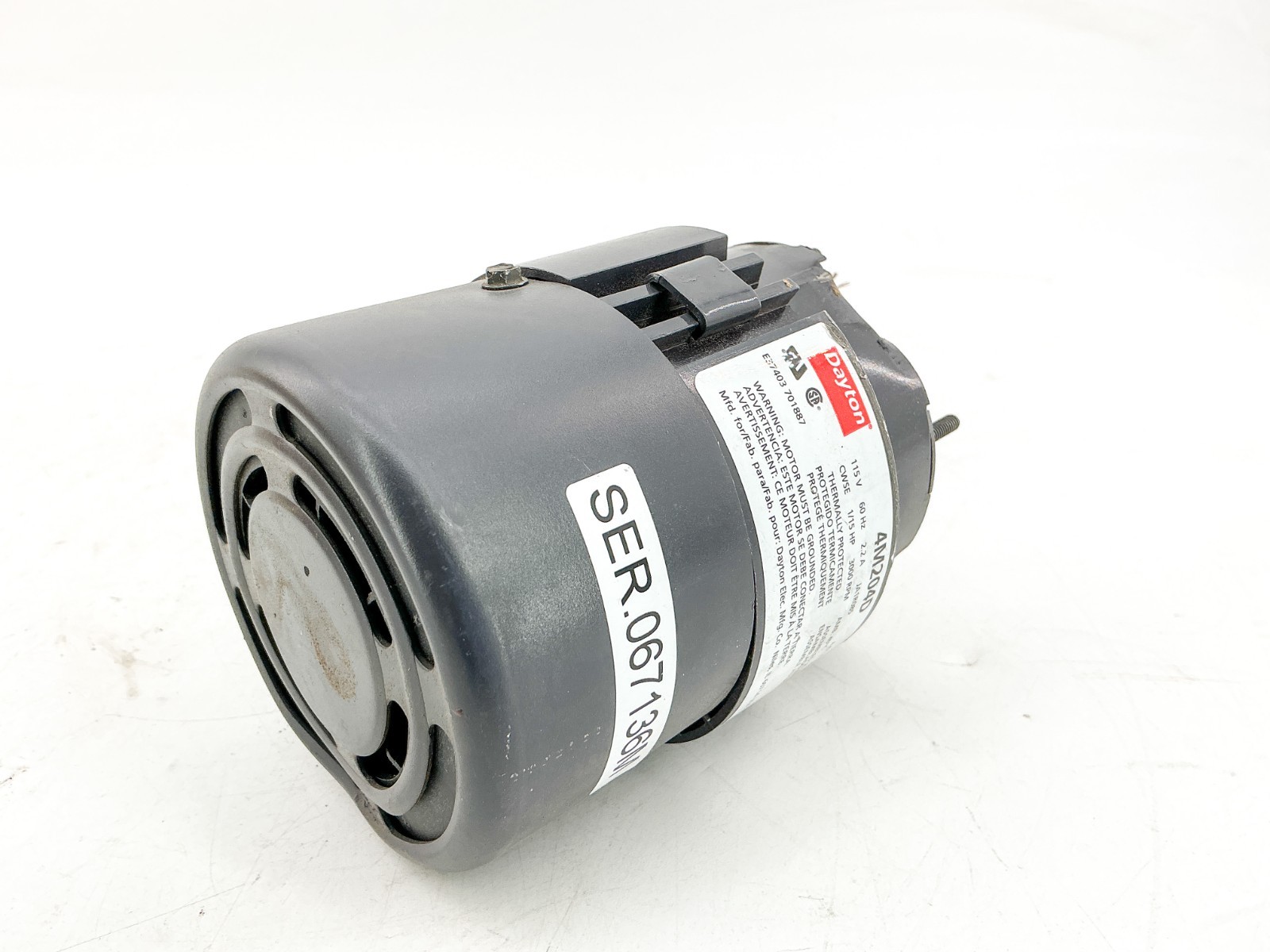 New Dayton 4M204D Electric Motor 115V 3000RPM 1/15HP 1PH