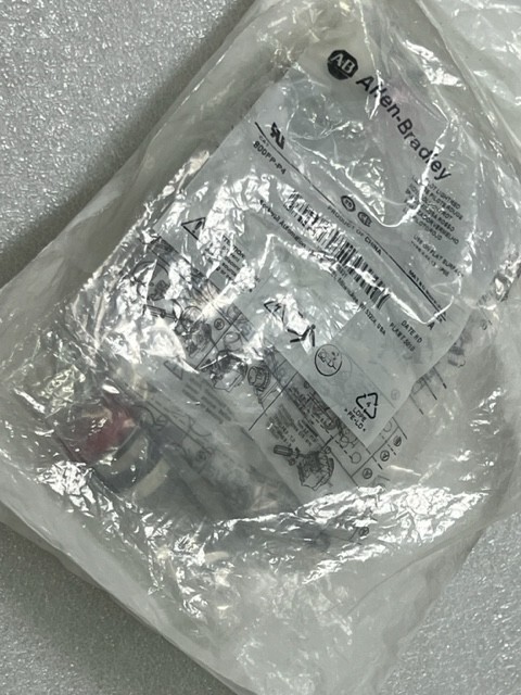 800FP-P4 Ser A 22.5mm Pilot Lamp Red New in Sealed Bag – Bag of 10 pcs