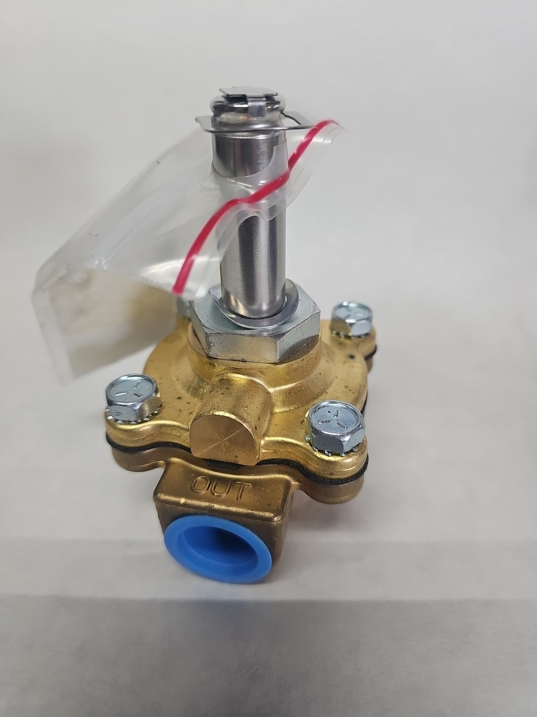 * PARKER Shut-off Valve # 08F23C2140ACF & Unit Solenoid # CF4C01 24/60v 1/2″ NPT