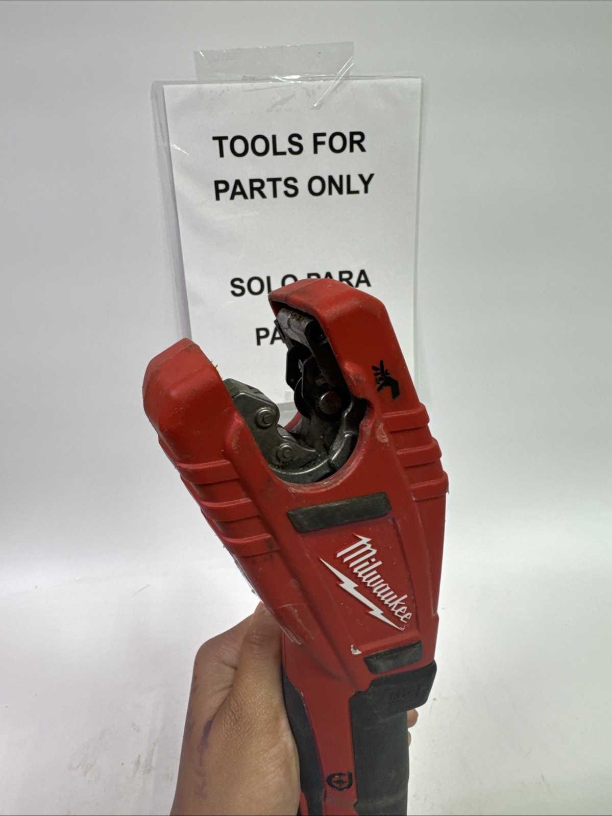 Milwaukee 2471-20 M12 Cordless Copper Tubing Cutter – Red H71