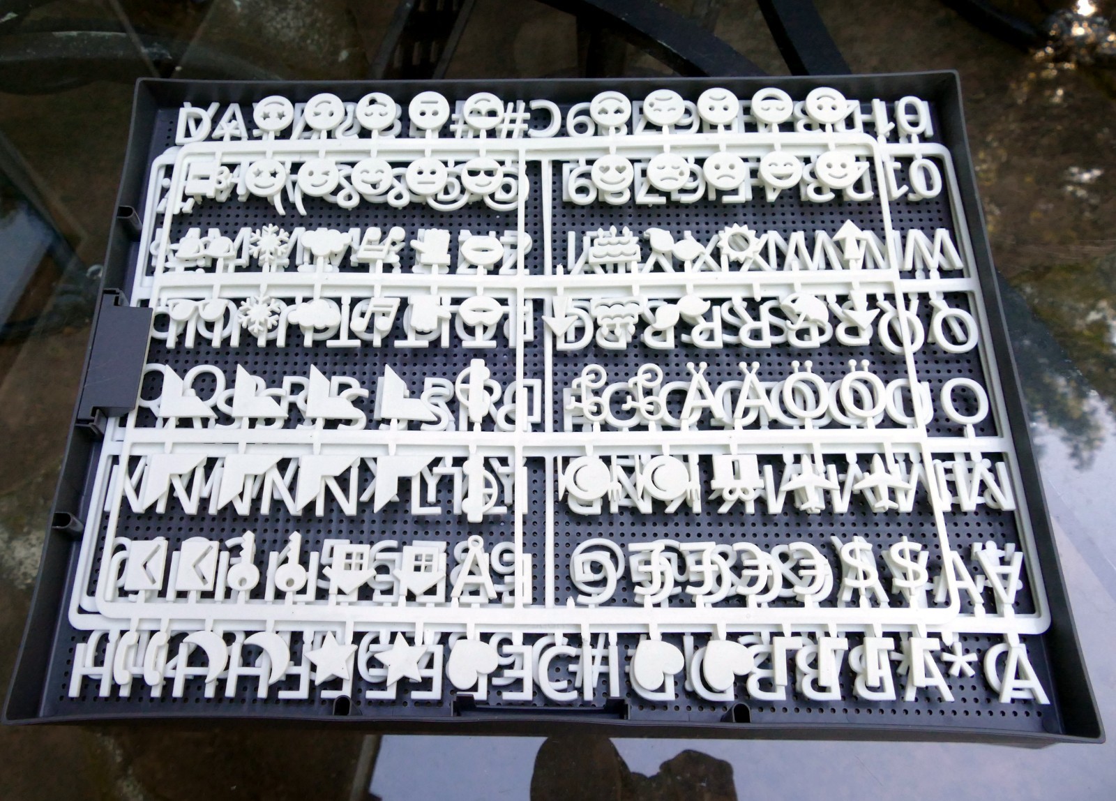 Letter Board 12×16 inch, Black and White Change , write