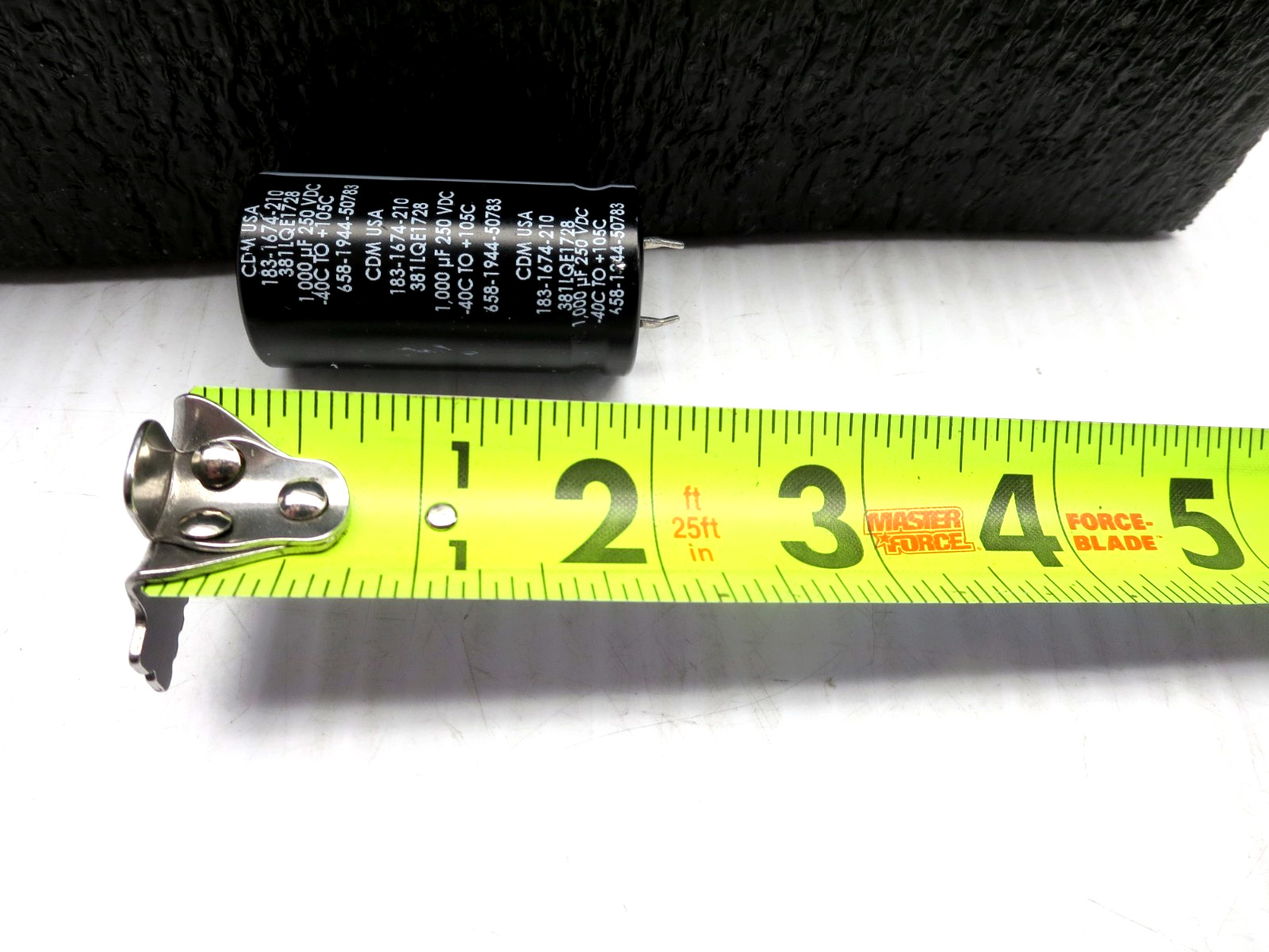 CDM USA 381LQE1728 Capacitor 1,000uf 250VDC +/-20% -40C To +105C Snap-In NEW