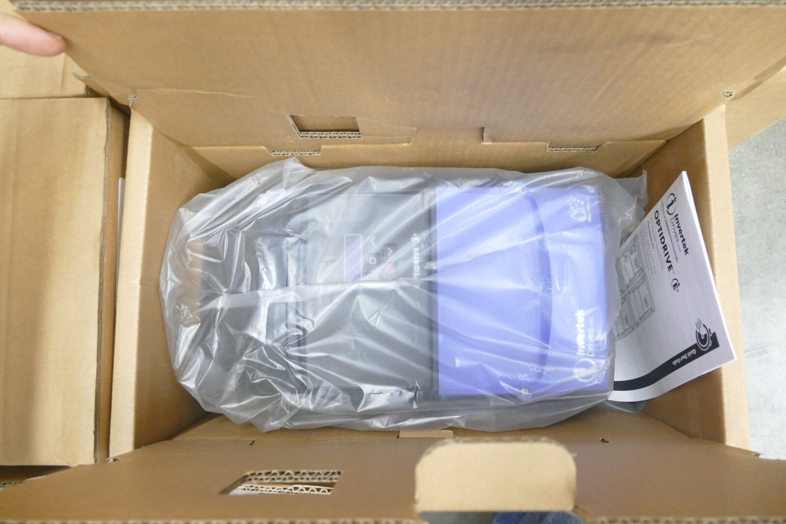 ODE-3-340240-3F4A – Invertek Optidrive E3 15HP VFD – (380V-480V, 3Ph, 24A)