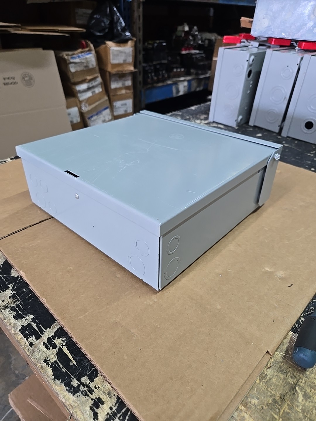 GE PowerMark Gold 125A Outdoor Load Center TLM812RCUP MLO