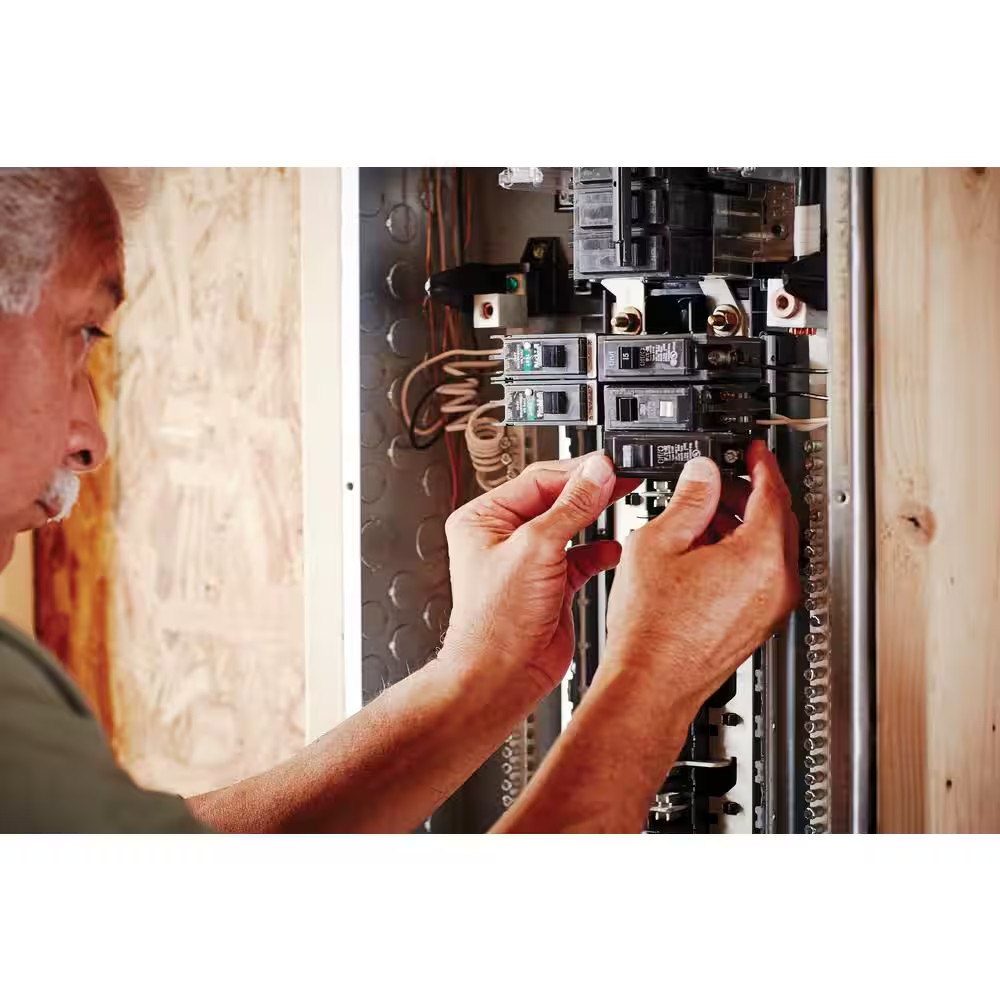 BR 20 Amp 120/240 Volts Single Pole Circuit Breaker