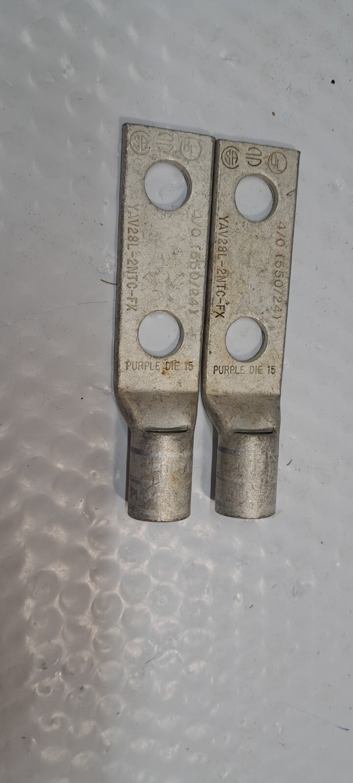 2X YAV28L-2NTC-FX 4/0 550/24 Purple Die 15 Compression Lug