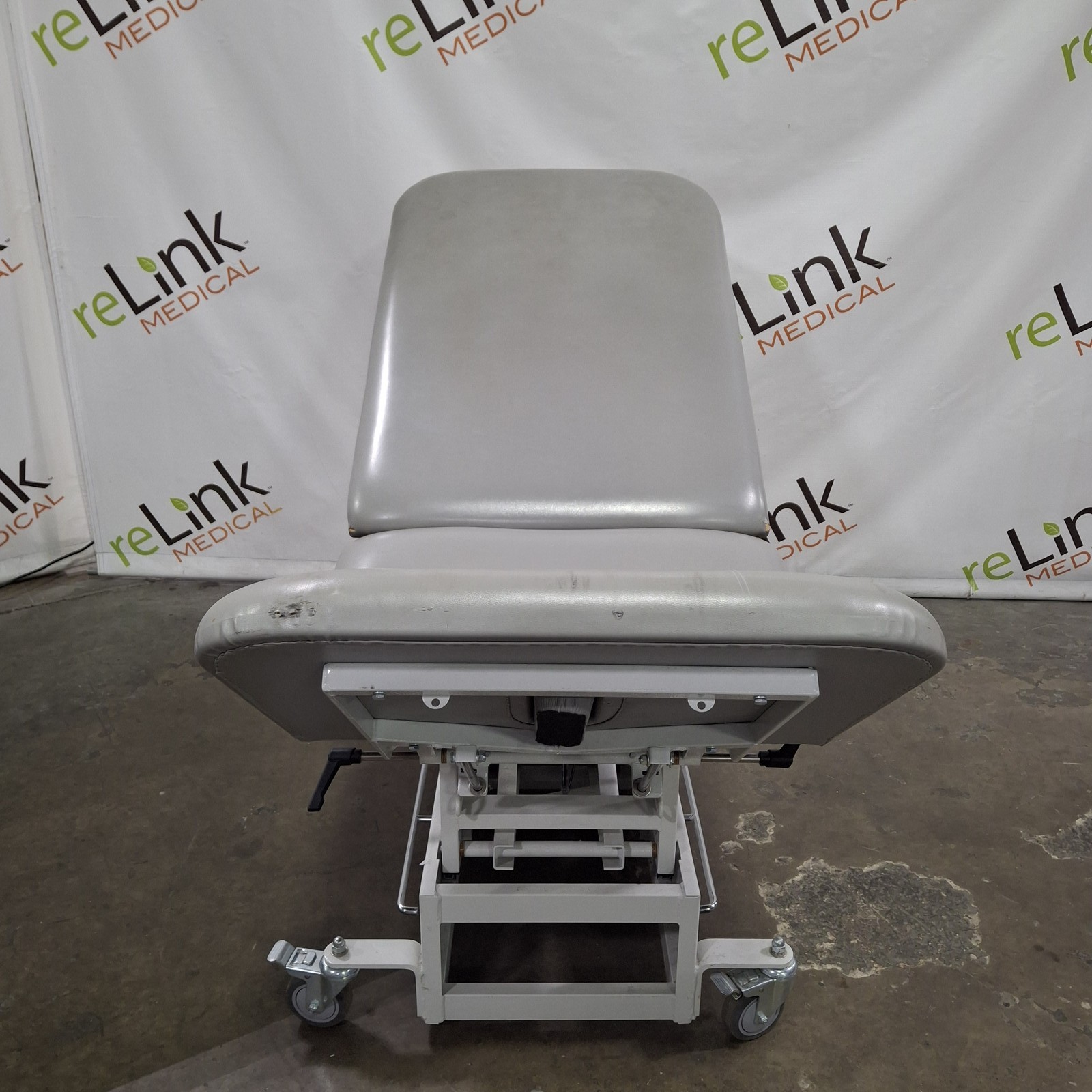 Dynatronics Dynatron T3 Treatment Table