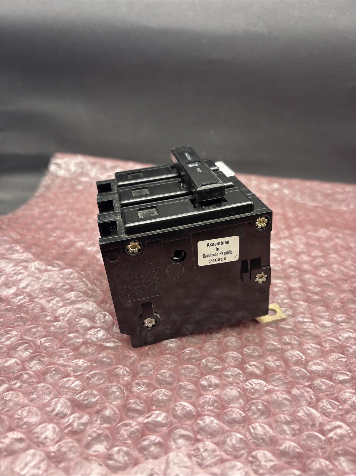 Eaton Cutler Hammer BAB3030H 30A Circuit Breaker 3-Pole 240V AC *NEW*