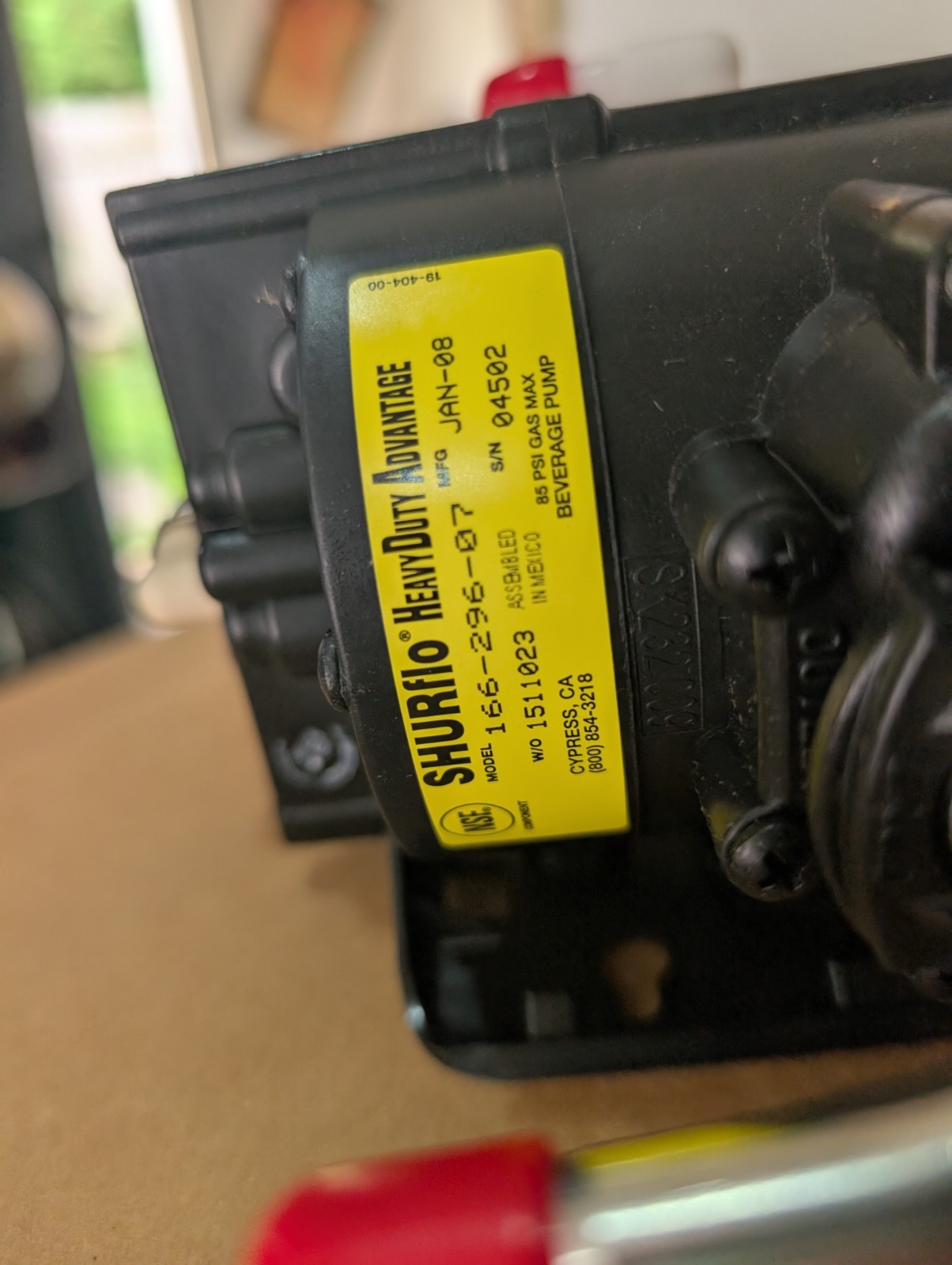 SHURFLO Gas Single Diaphragm Pump 2.3 GPM 85 psi 1/4″ Poly 166-296-07