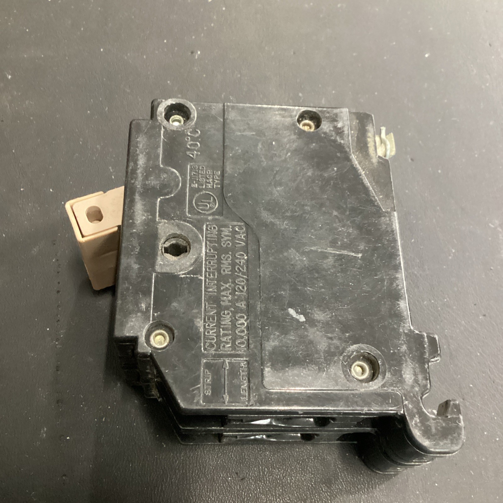 Cutler Hammer CH240 Circuit Breaker 40 Amp 2 Pole Plastic Foot