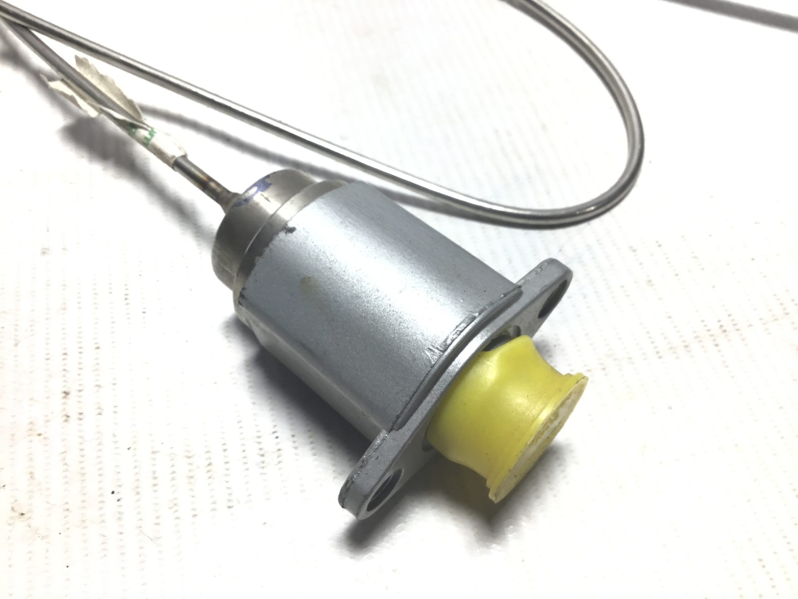 Thermocouple Thermal Resistance -30° to 170°F (-35° to 75°C)