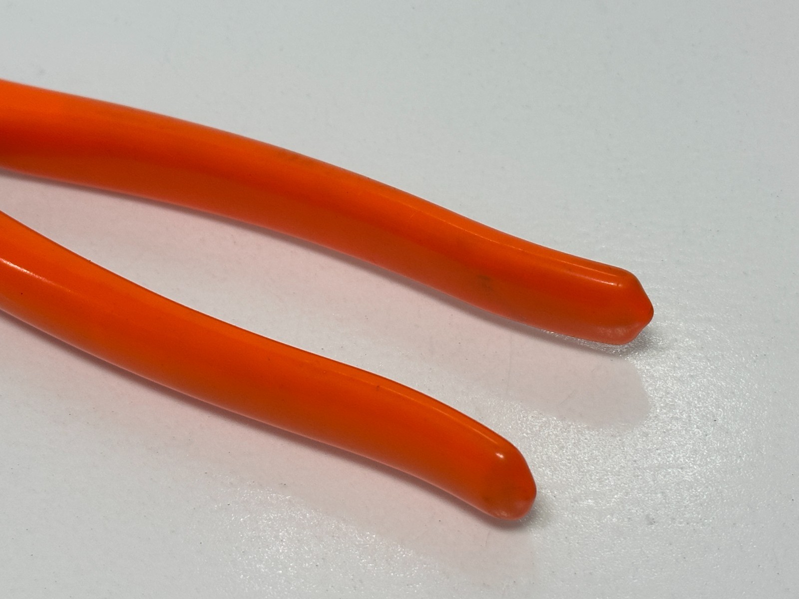 🇺🇸 Cornwell Tools USA CCL909 Crimping & Cutting Pliers, Orange Grip, 10-22 AWG