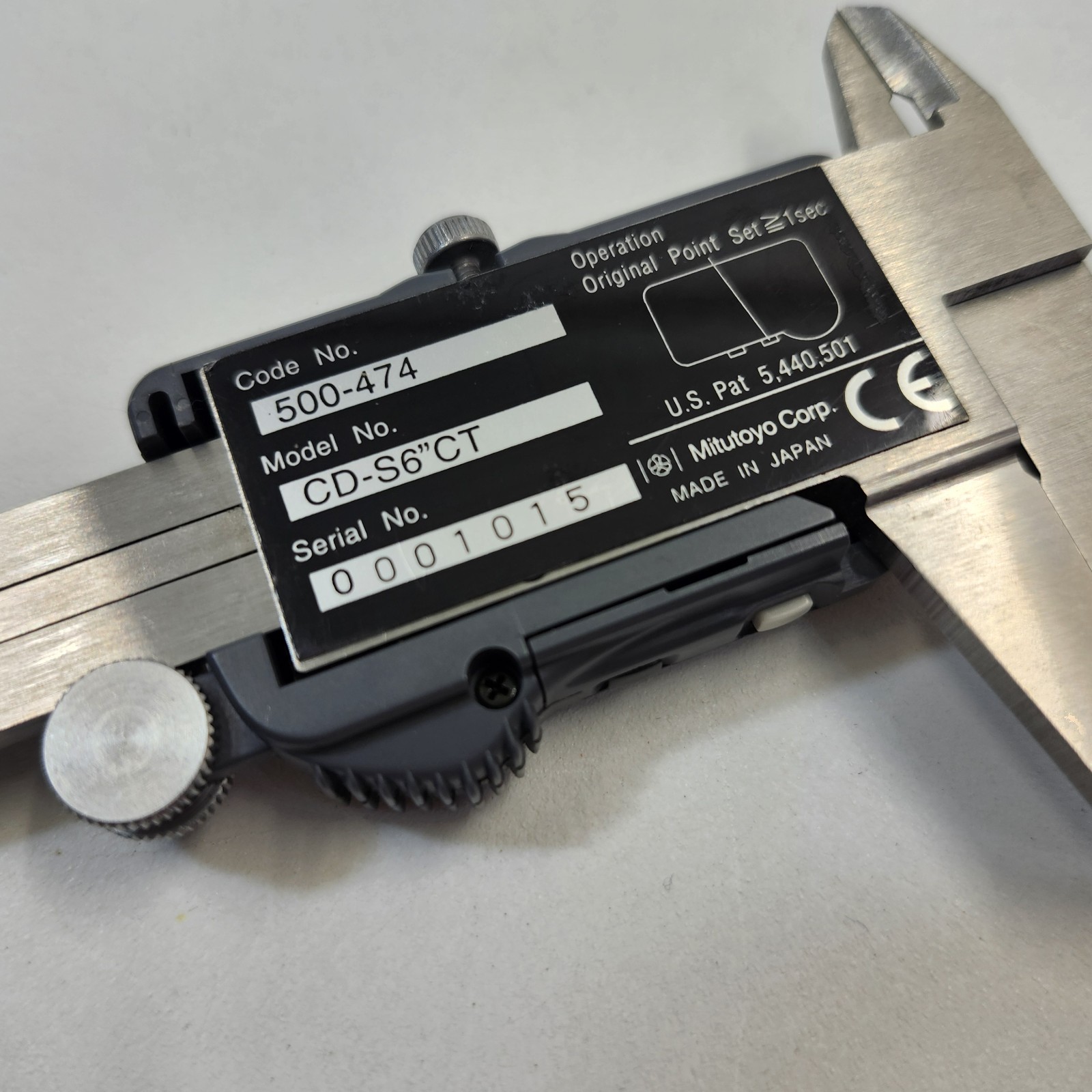 Mitutoyo Absolute Digimatic Caliper 500-474 Solar CD-S6″CT 6 Inch Japan Case