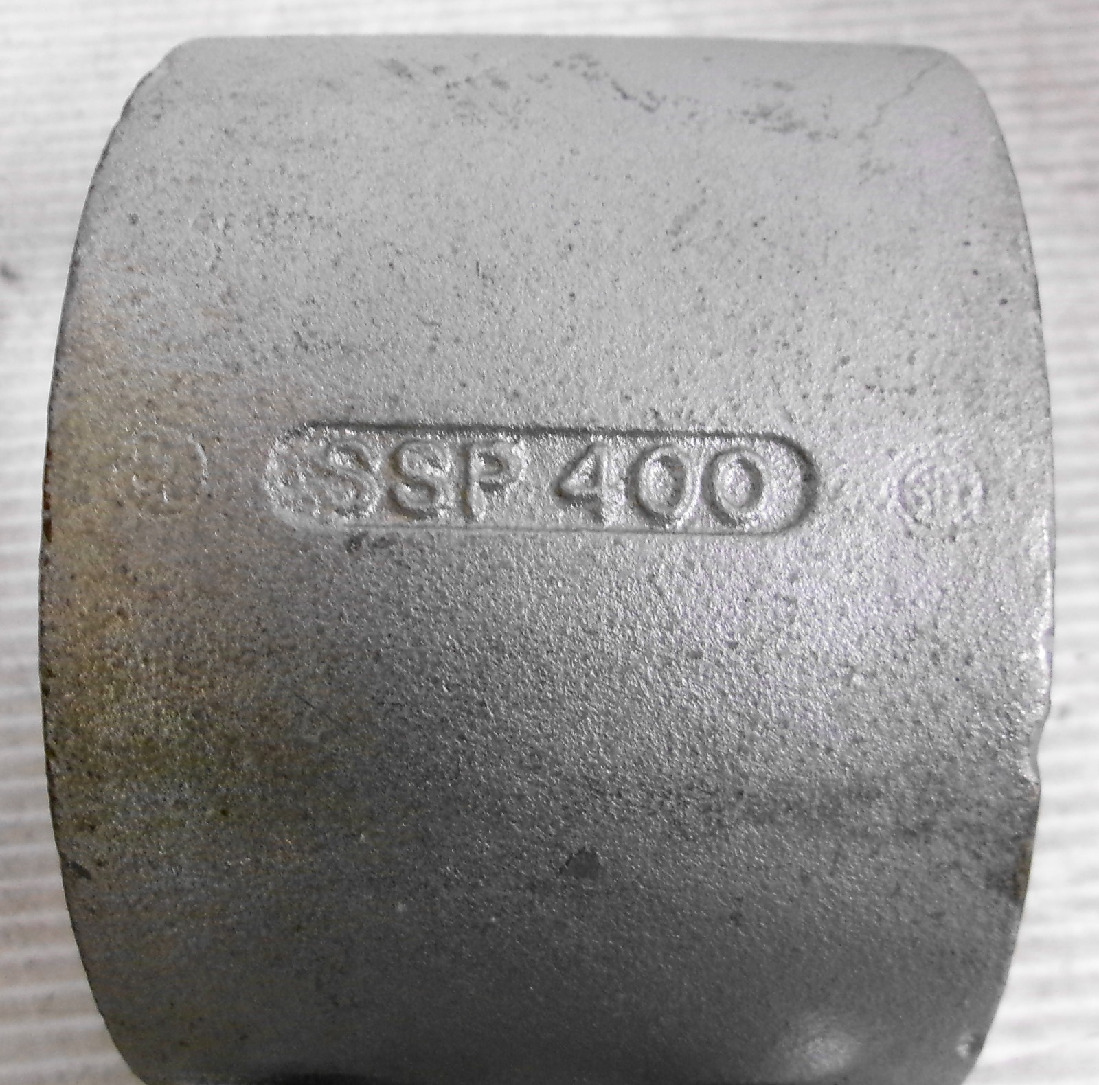 Oz Gedney SSP 400 Split Conduit Coupling 4″