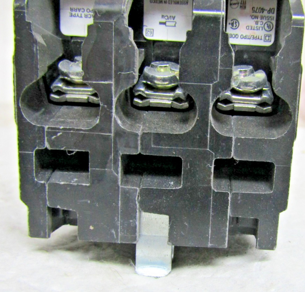✌️NEW SQUARE D QOB330 3 POLE 20 AMP BOLT-ON CIRCUIT BREAKER
