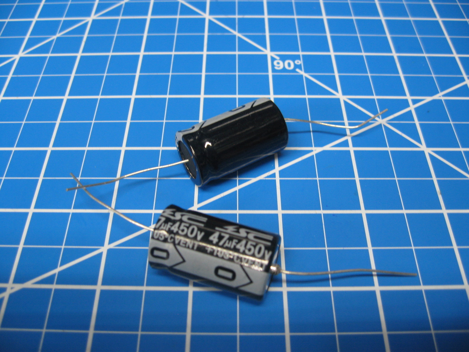 SC – GHA Series – Axial Electrolytic Capacitors – 450v 47uF – 2 Pieces