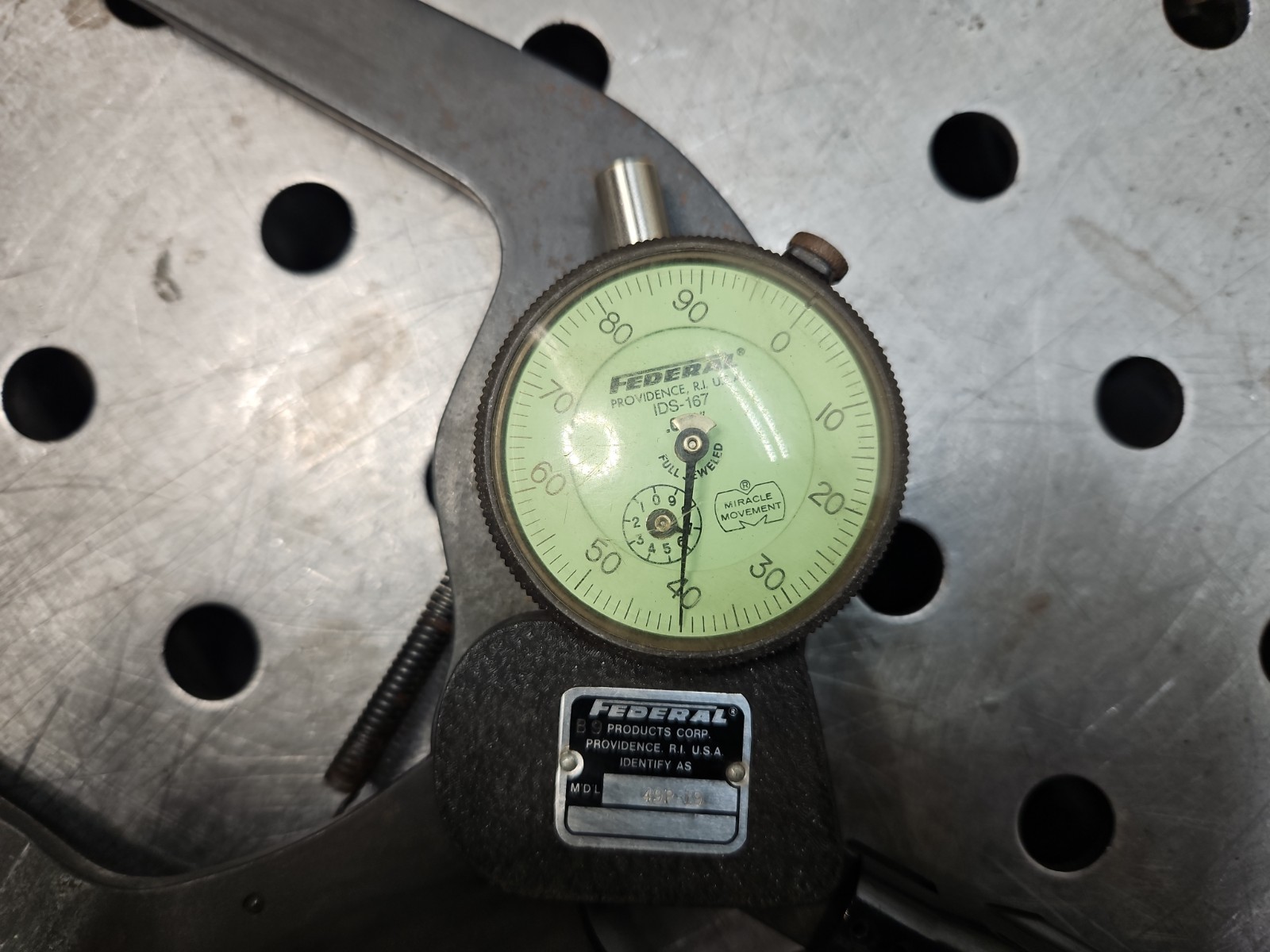 Mahr Federal 49P-19 Large Capacity OD Caliper Gauge, 8″ Throat Depth, 0-2″ Range