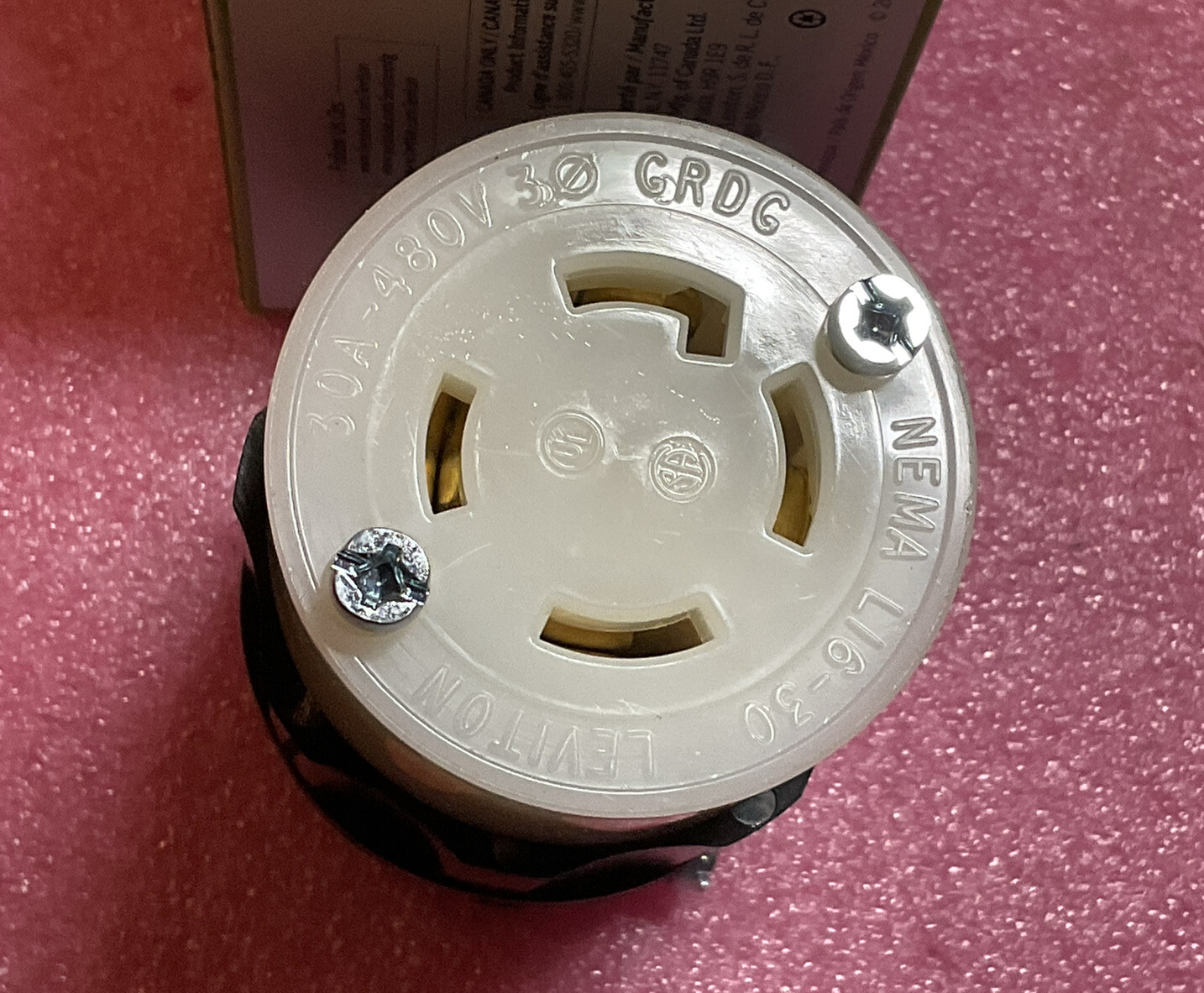 Leviton 2733 3-Pole 4-Wire Grounding Locking Connector, Nema L16-30R, 30A 480V