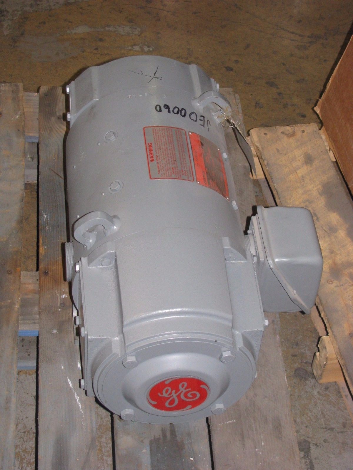 Refurbished GE Motors Kinamatic 5 HP DC Motor – Model # 5CD154SA016B023