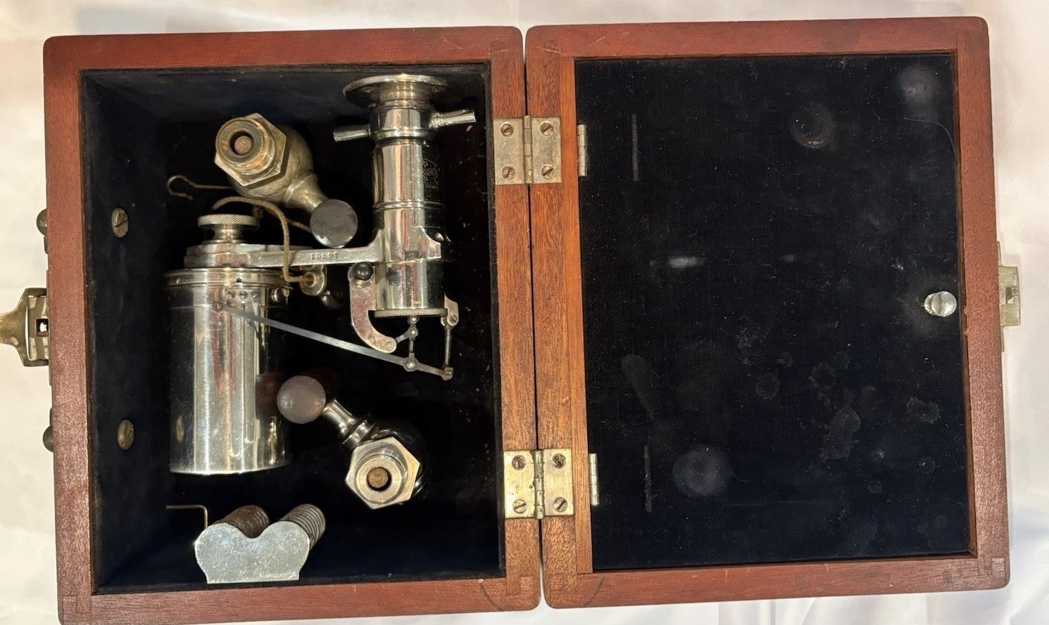 Crosby Steam-Engine Indicator 1890s 14471 Antique Set W/box and key very nice