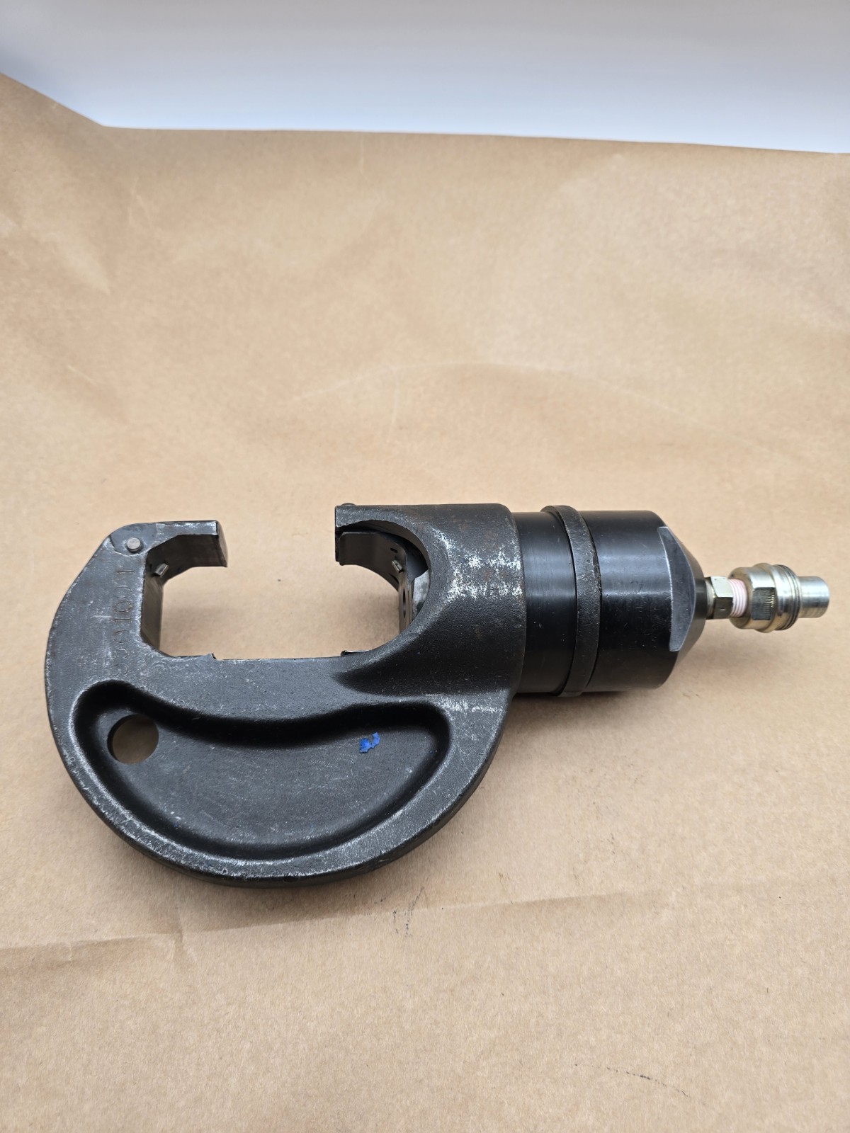 TESTEDAMP 950100-1 TE Connectivity Dyna-Crimp Hydraulic Crimping Head W/Case
