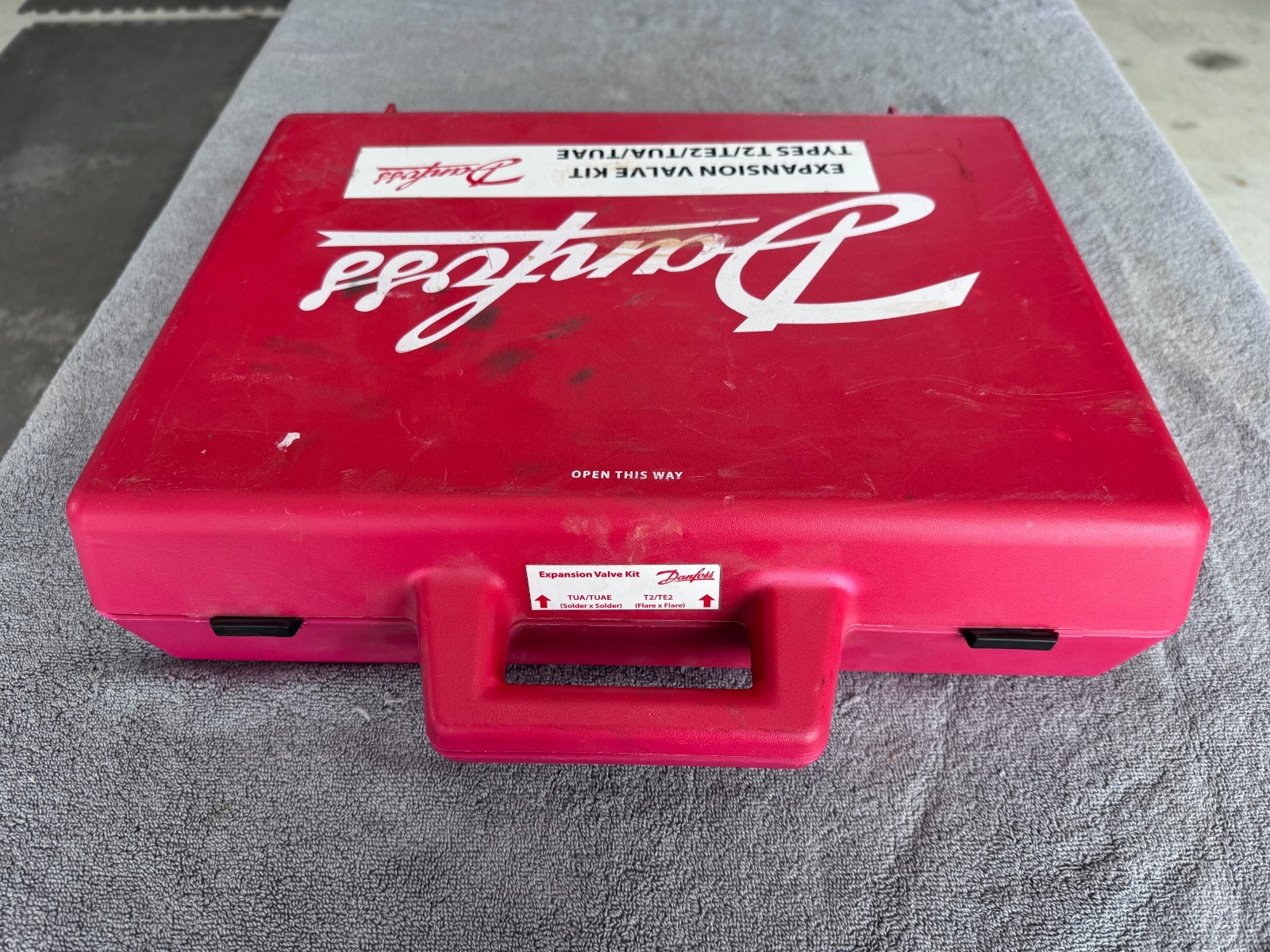 Unused – Danfoss 068U7001 Maximizer Sweat and Flare Kit Types T2/TE2/TUA/TUAE