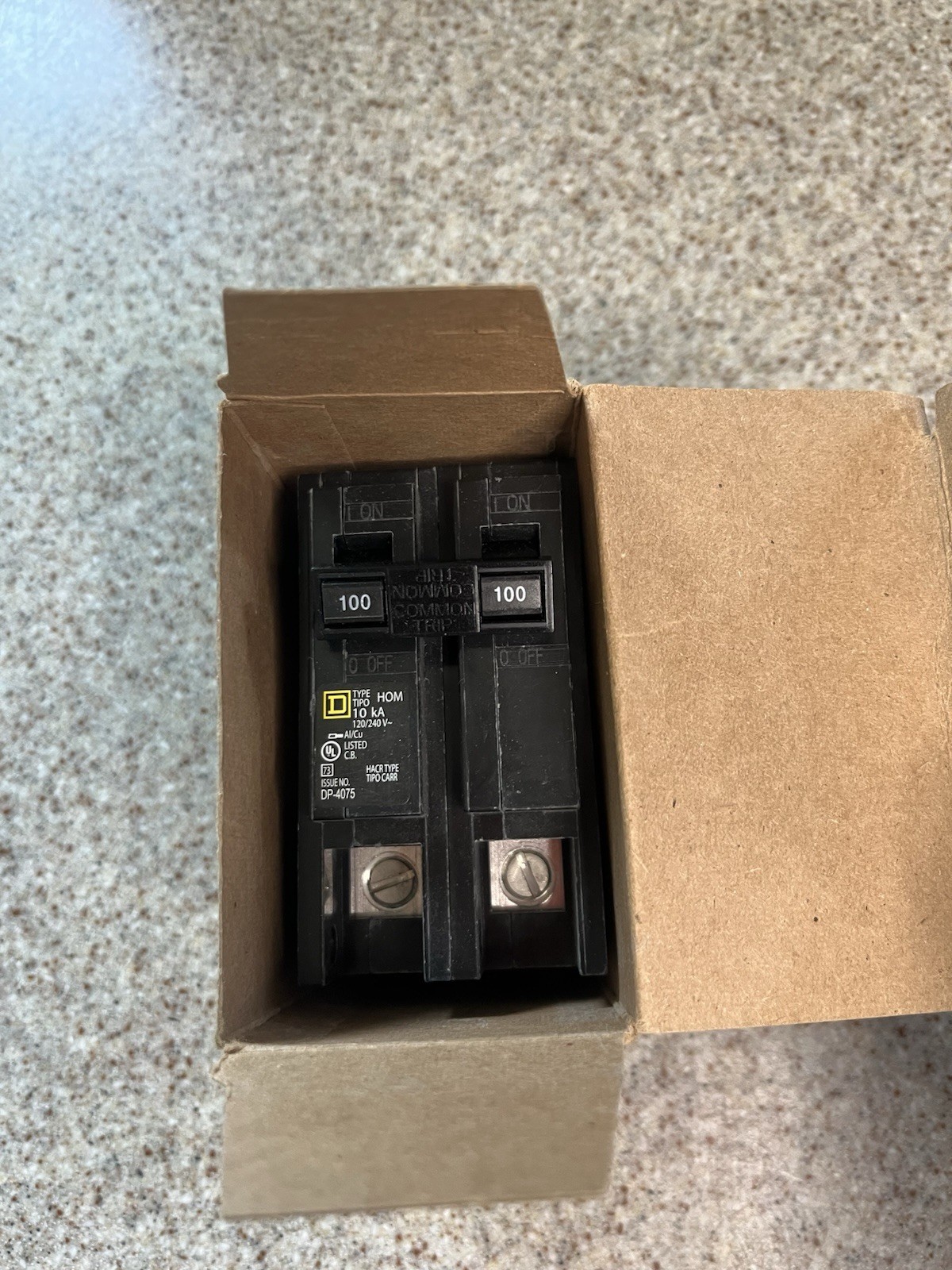 Square D HOM2100CP 100A Circuit Breaker – NEW FREE SHIPPING