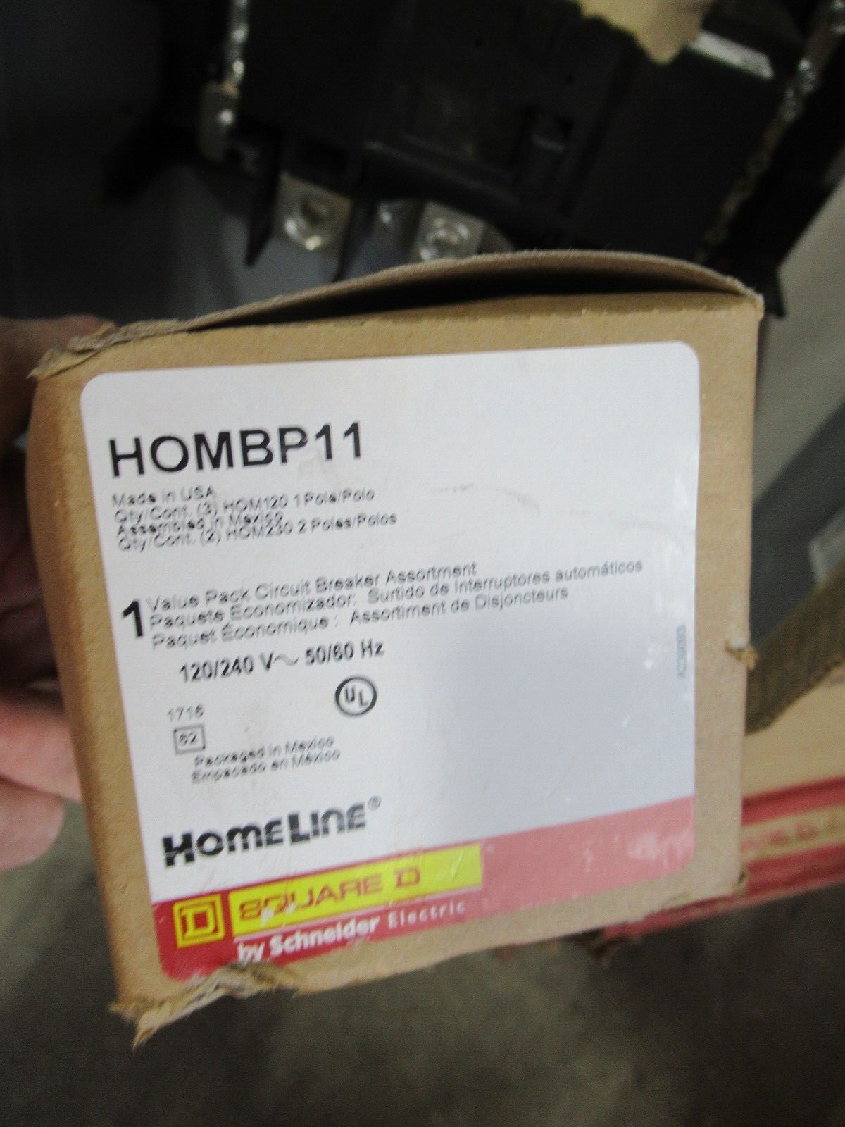 Square D HOM4080M200PQCVP, QOM2200VH MB, 120/240V, 1PH3W, Loadcenter-E3021-NEW-B