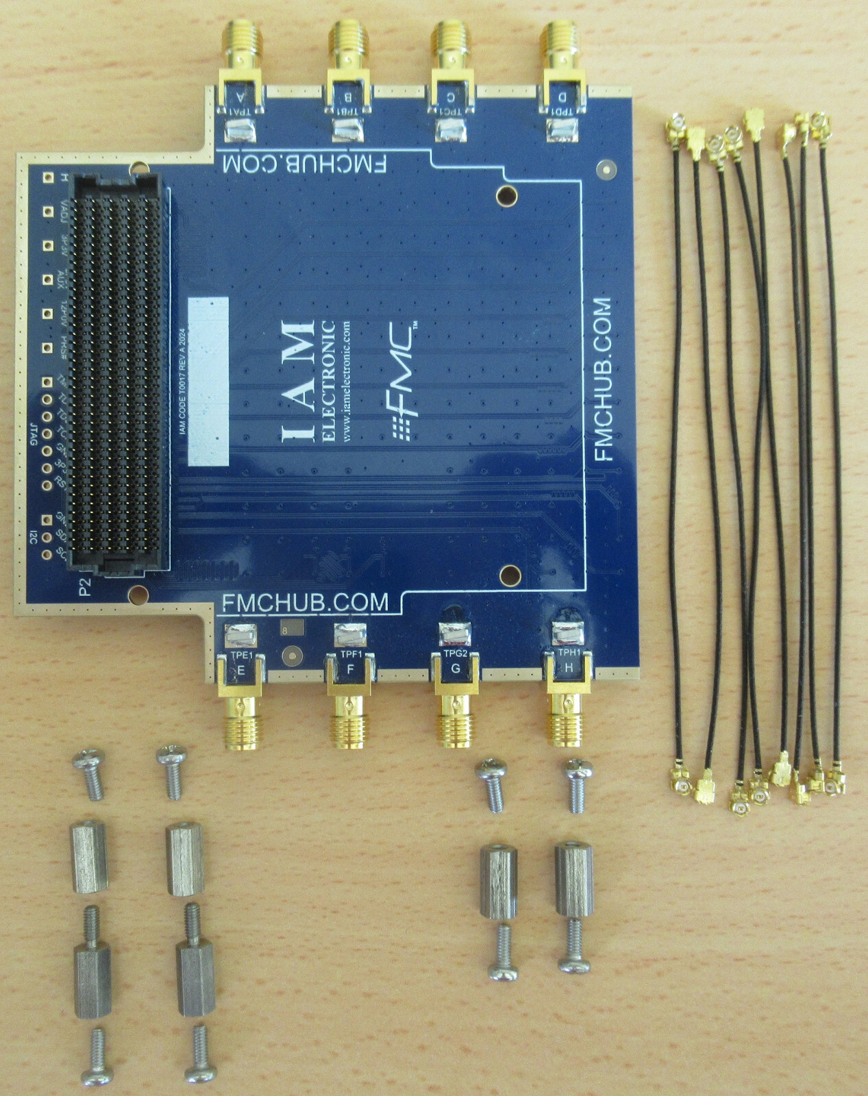 FPGA Mezzanine Card (FMC) HPC-U.FL Debug Board