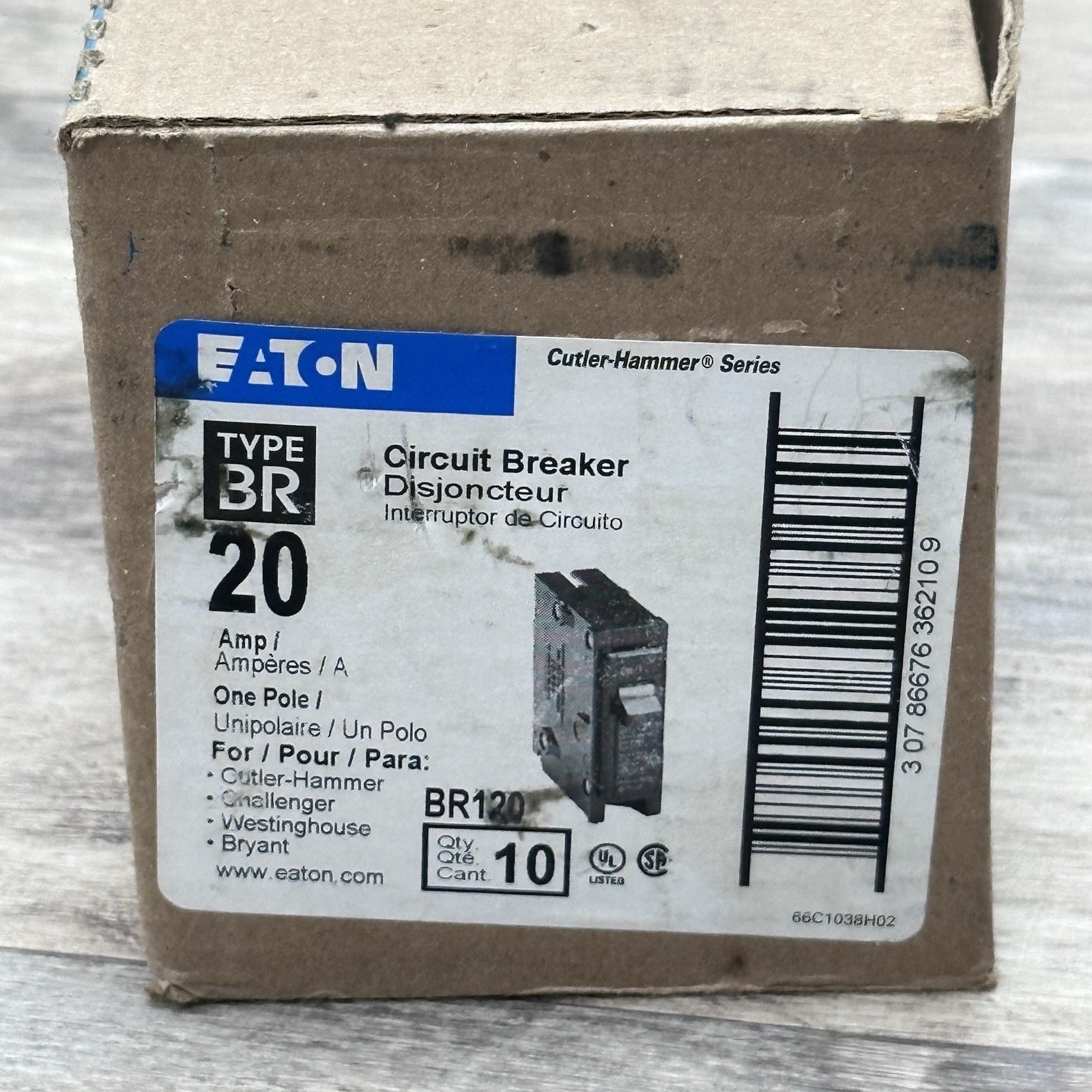 EATON BR120 Circuit Breakers (10 Pack) 20 AMP 1 Pole Type BR *NEW BOX of 10*