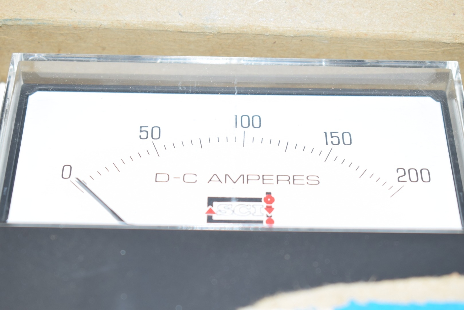 NEW GE 50-255324ECRL1JAP 0-200 DC Amps Panel Meter