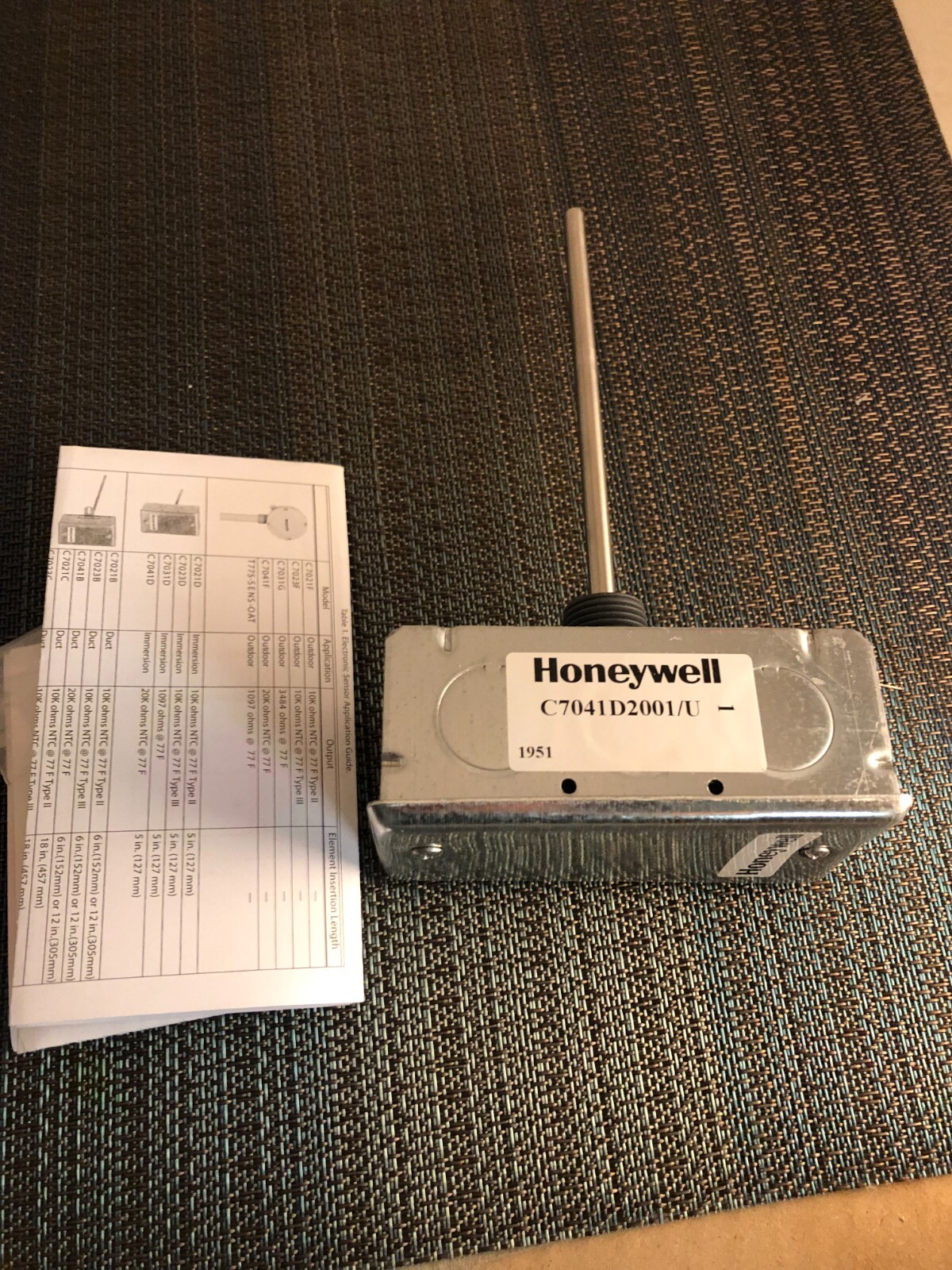 Honeywell C7041D2001 Temp Sensor NEW!