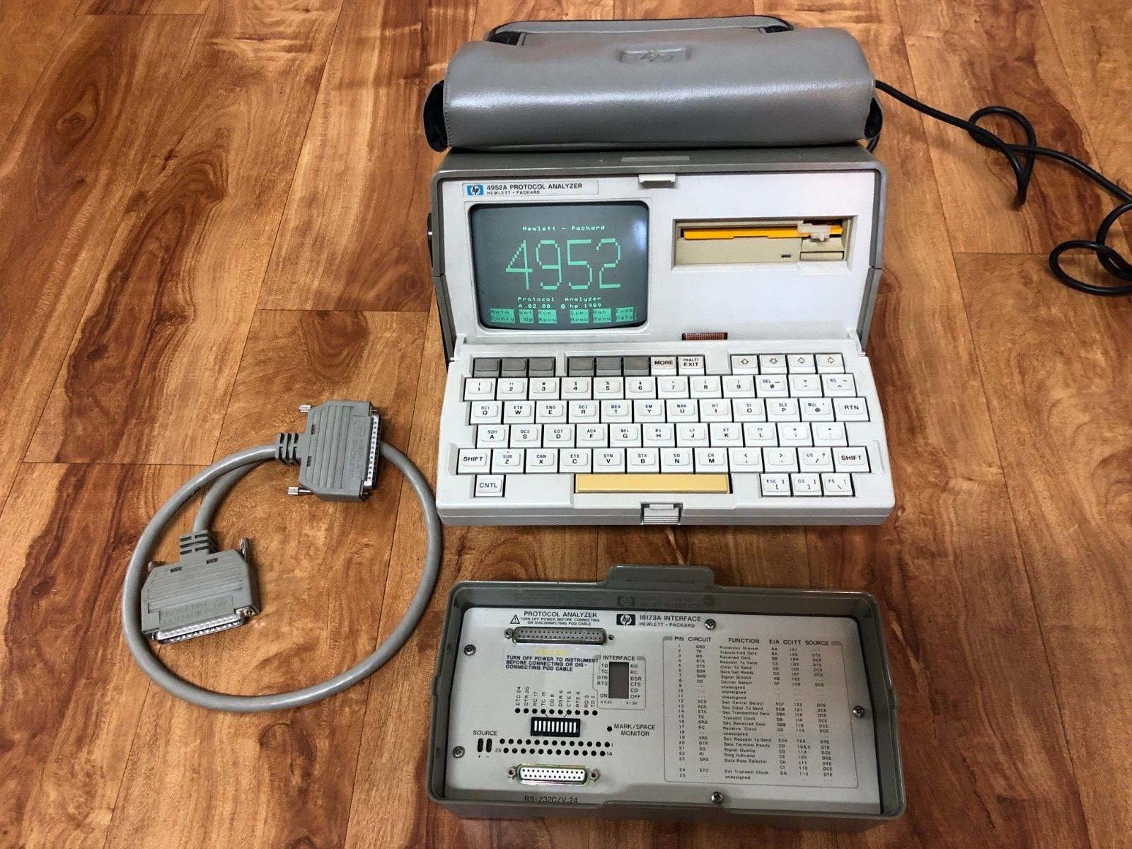 HP Hewlett Packard 4952A Protocol Analyzer With hp 18173A Interface