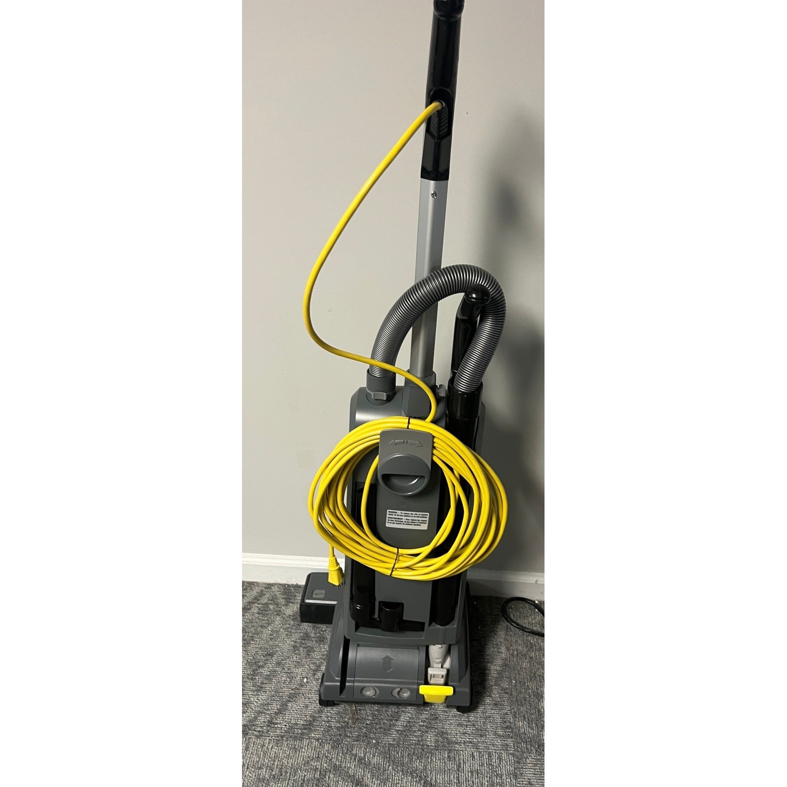 Windsor Karcher Sensor XP 15 Commercial Upright Vacuum with Manual and Bags