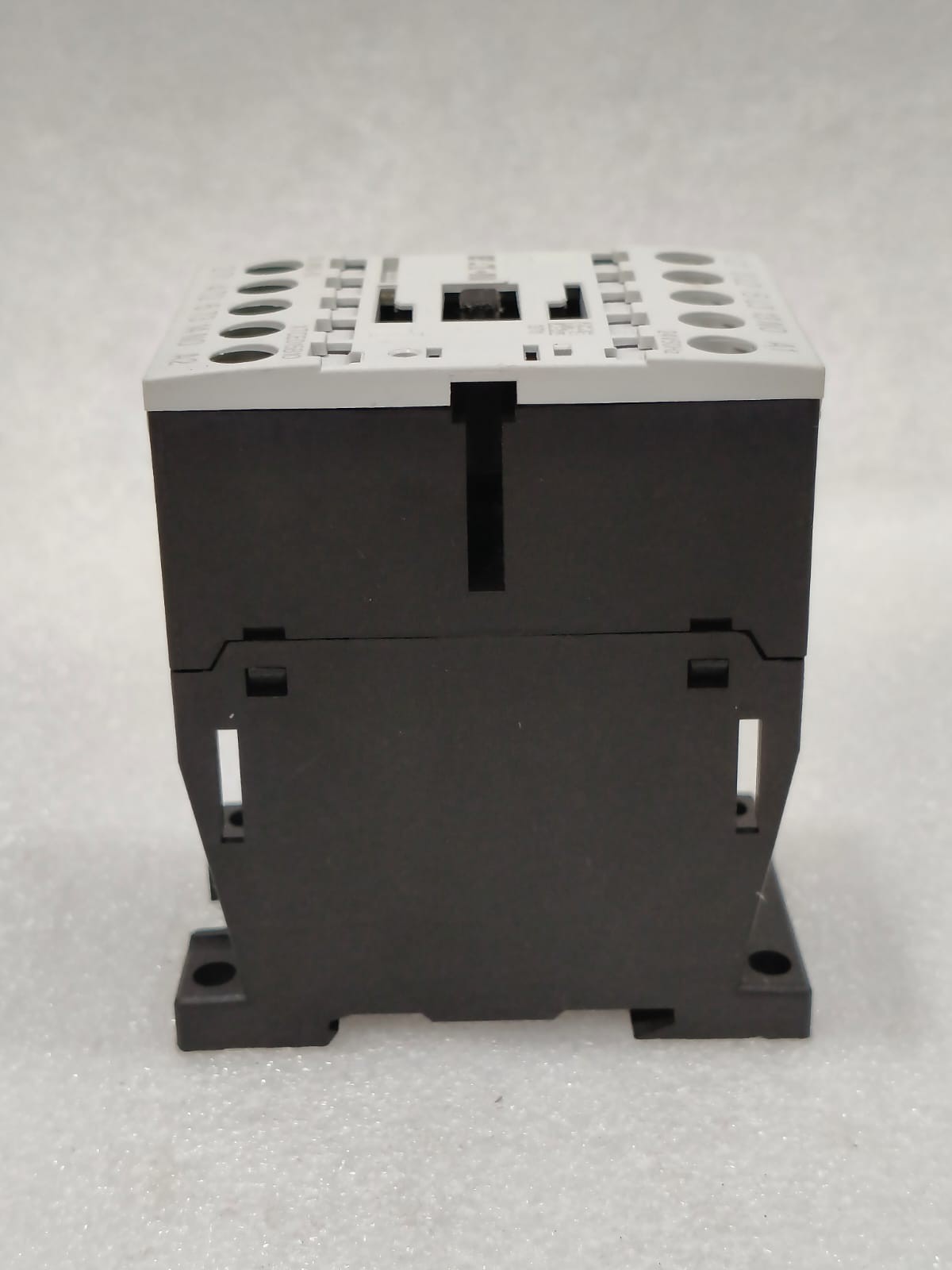 EATON DILM15-10 XTCE015B10U POWER CONTACTOR 20A VOLTAGE 24VAC FAST SHIPPING