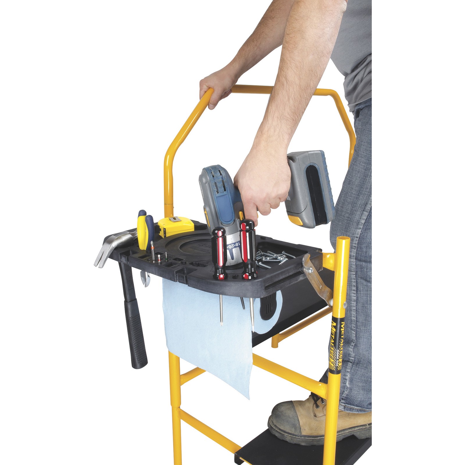 Metaltech Jobsite Series 4ft. Folding Scaffold, 500-Lb. Capacity, Model# I-IMCNT