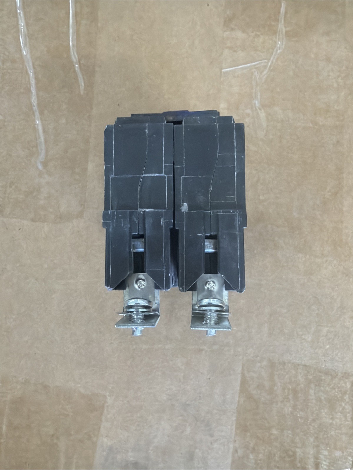 GE THQB2130 2 Pole 30A 240V Circuit Breaker Molded Case
