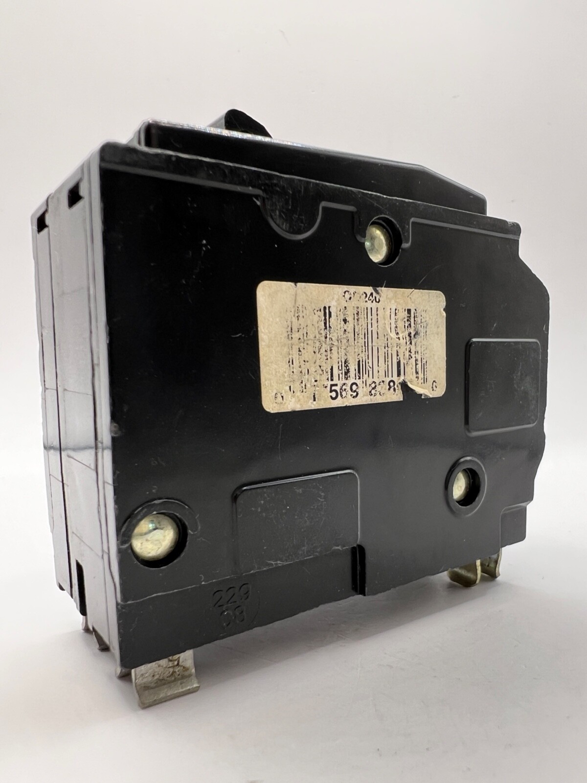 Square D QO240 2 Pole 40 Amp 120/240 V AC Type QO Plug In Yellow Circuit Breaker