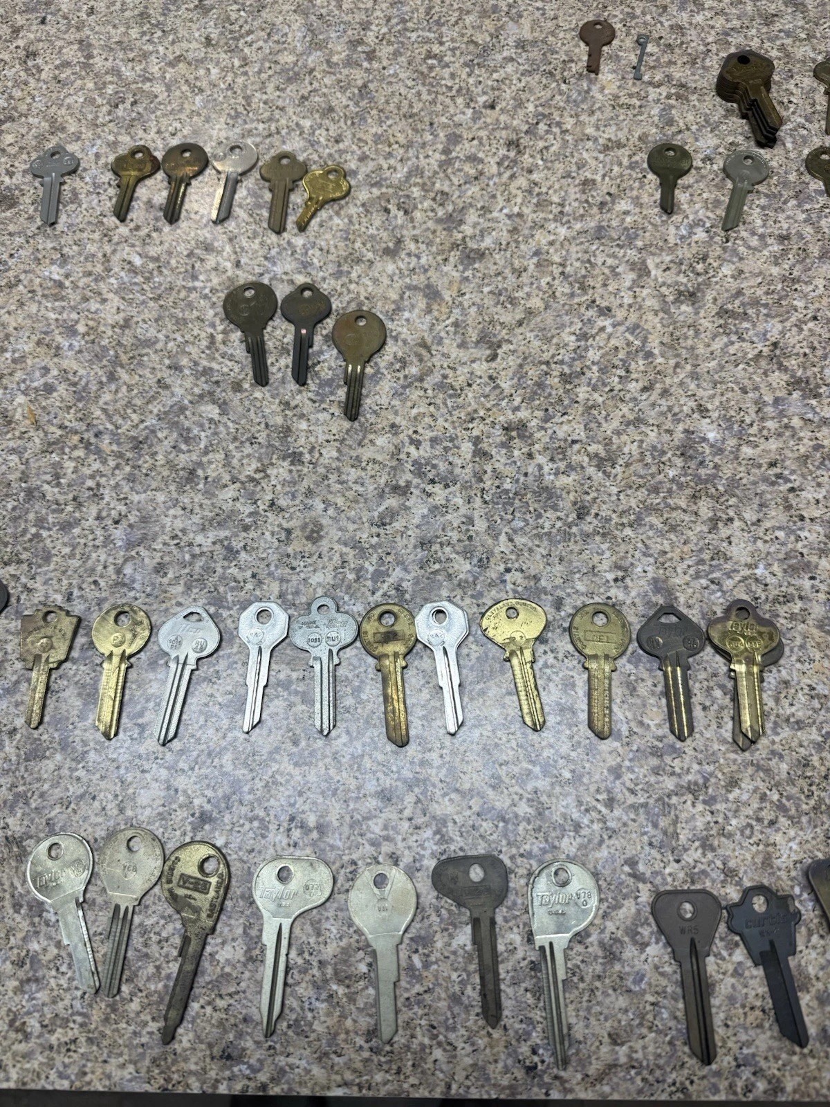 Lot 135 Key Blanks 3 lb Many Patterns See Details Ilco Master National Schlage