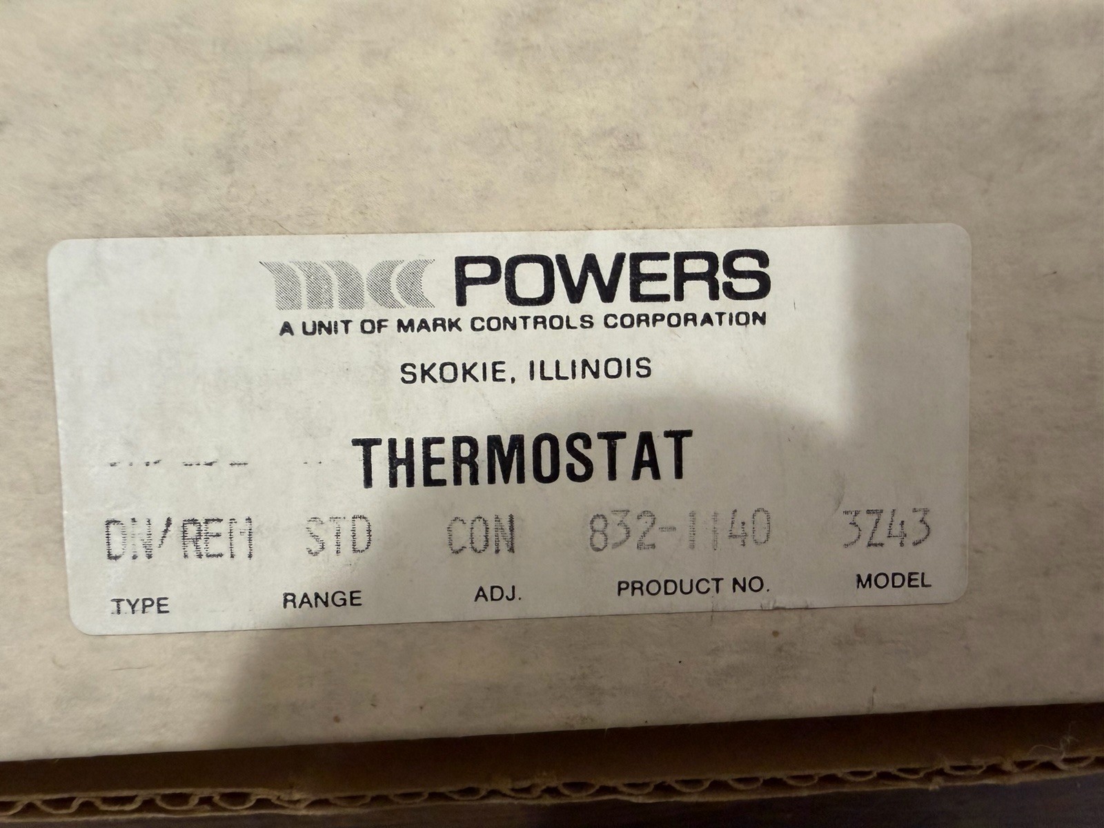 Powers Surface Mounted Analog Thermostat Gray