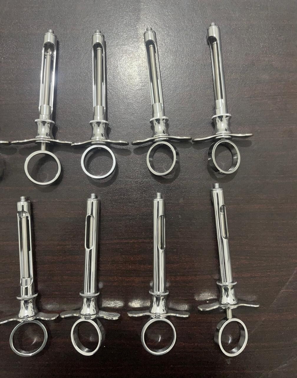 Lot of 10 Hu-Friedy CW Style Dental Anesthetic Aspirating 1.8ml Syringe SYRCW